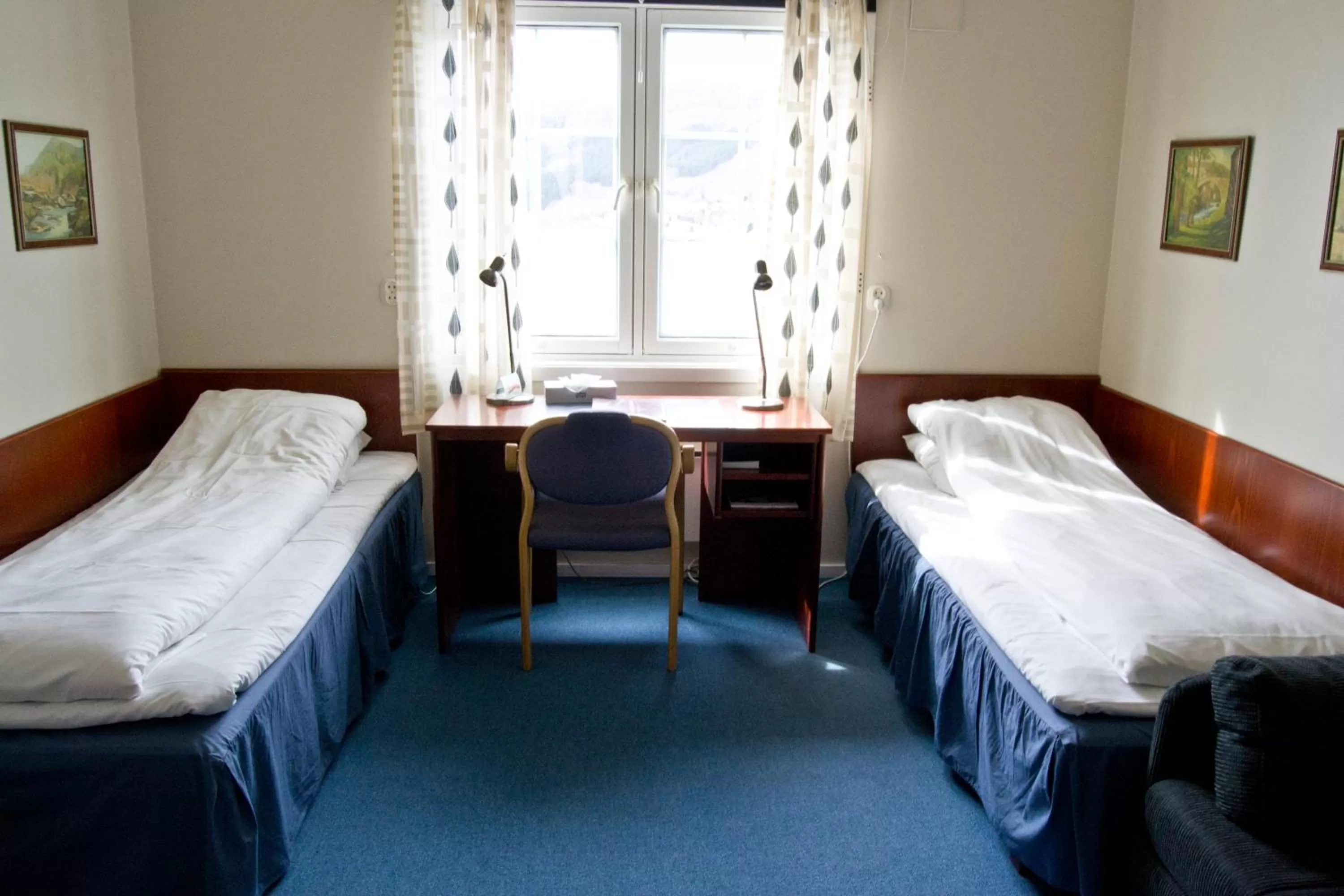 Day, Bed in Moi Hotel