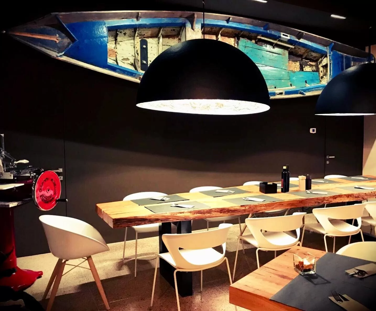 Restaurant/places to eat in JO Hotel