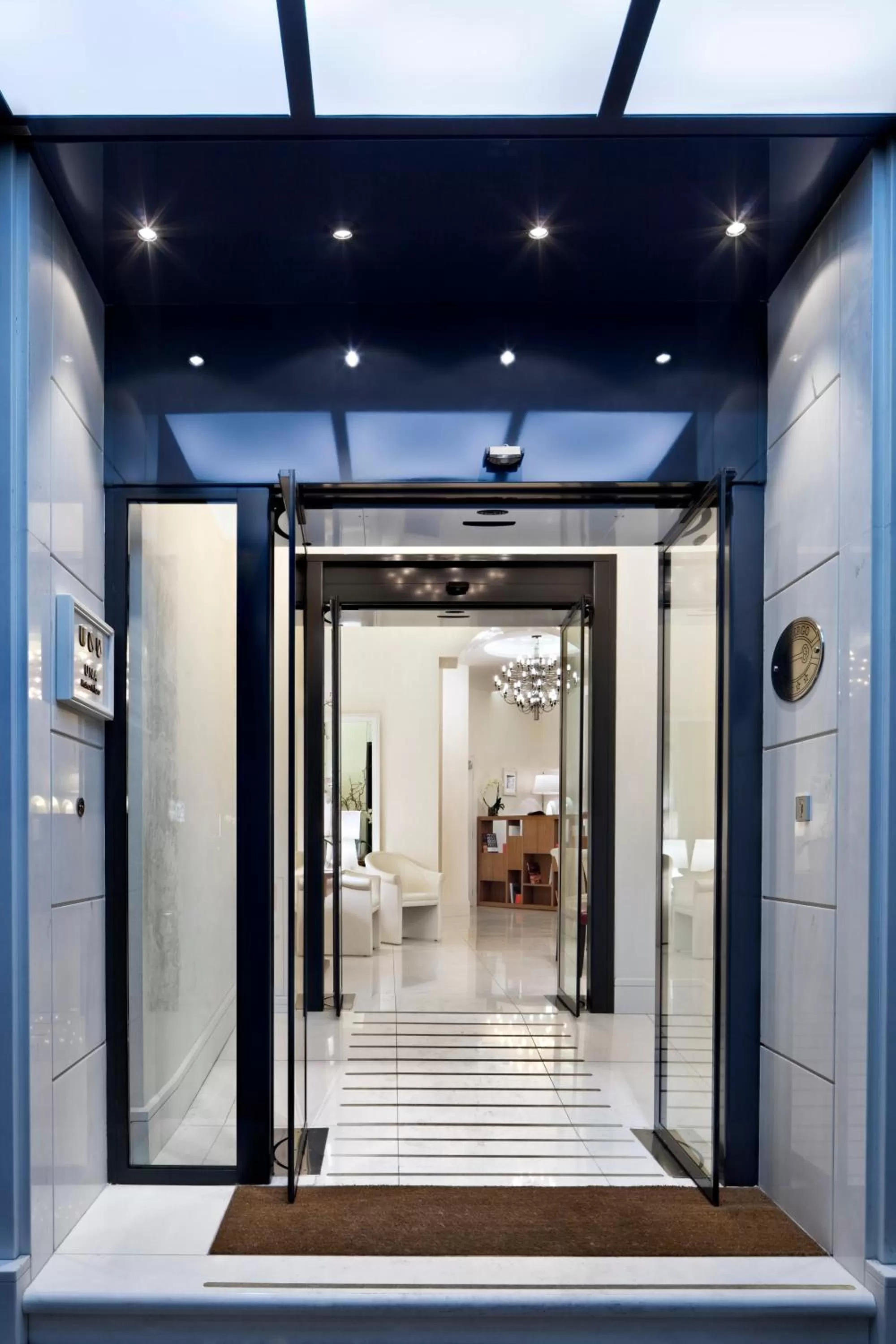 Facade/entrance in Maison Milano | UNA Esperienze