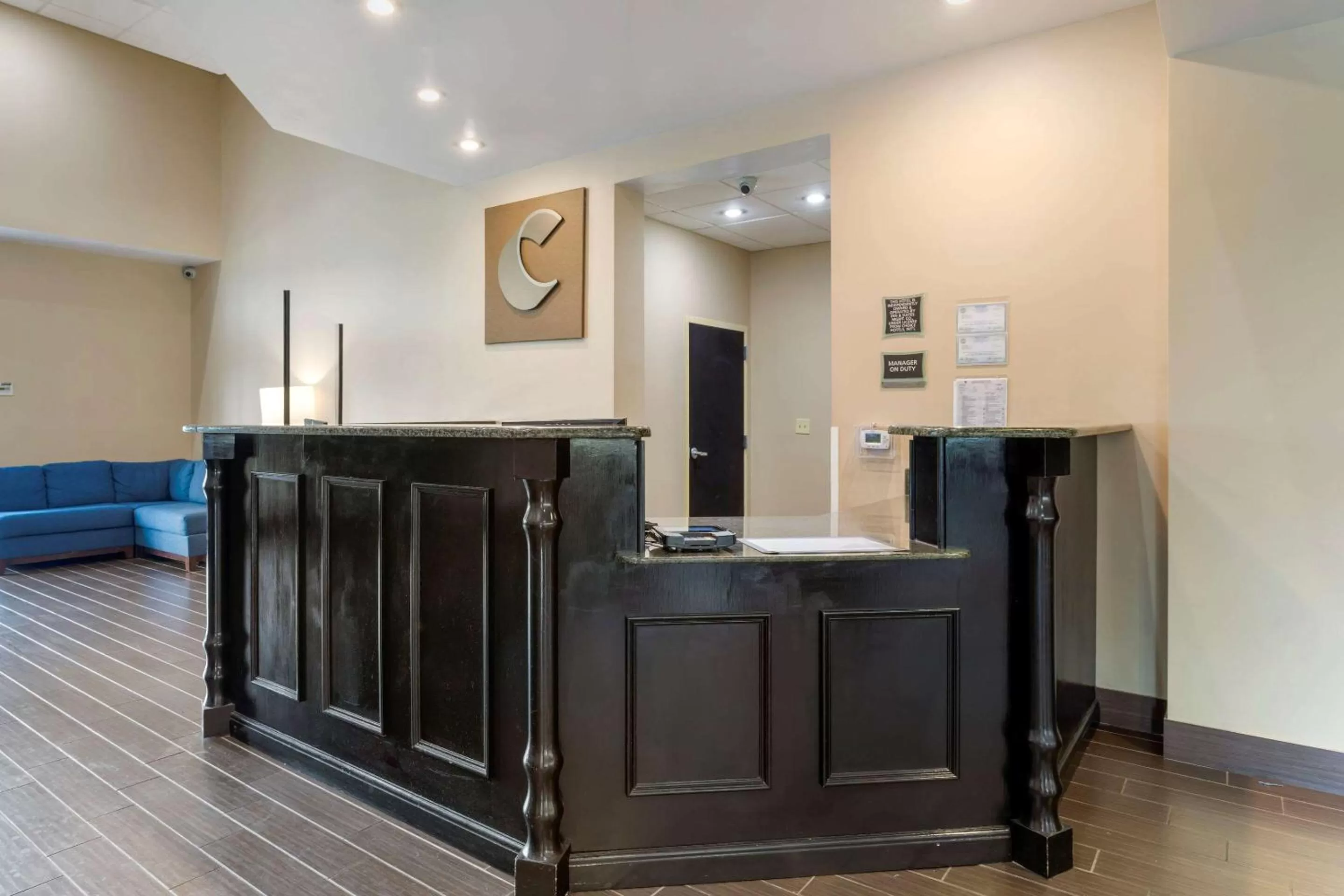 Lobby or reception in Comfort Suites Kingsport South