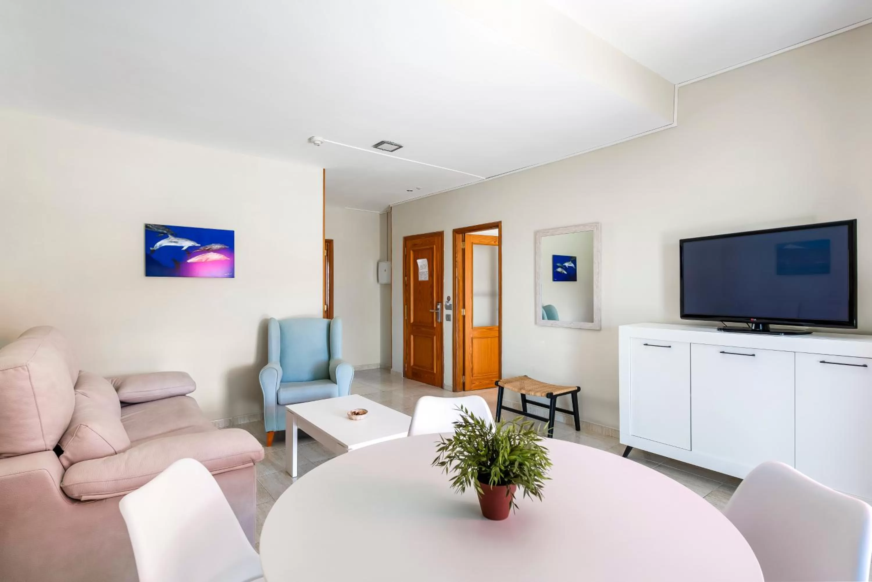 Communal lounge/ TV room in Hotel Andrea´s