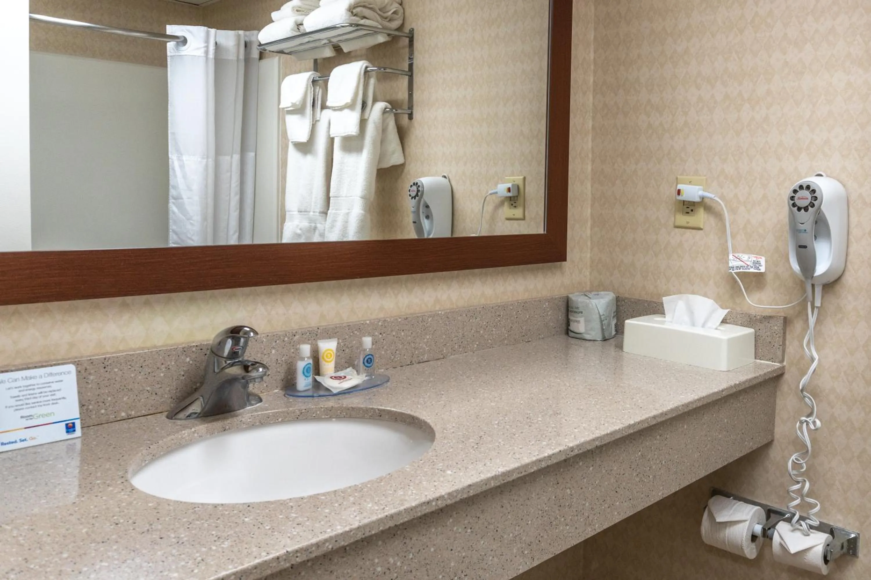 Bathroom in Comfort Inn Ocean City Boardwalk