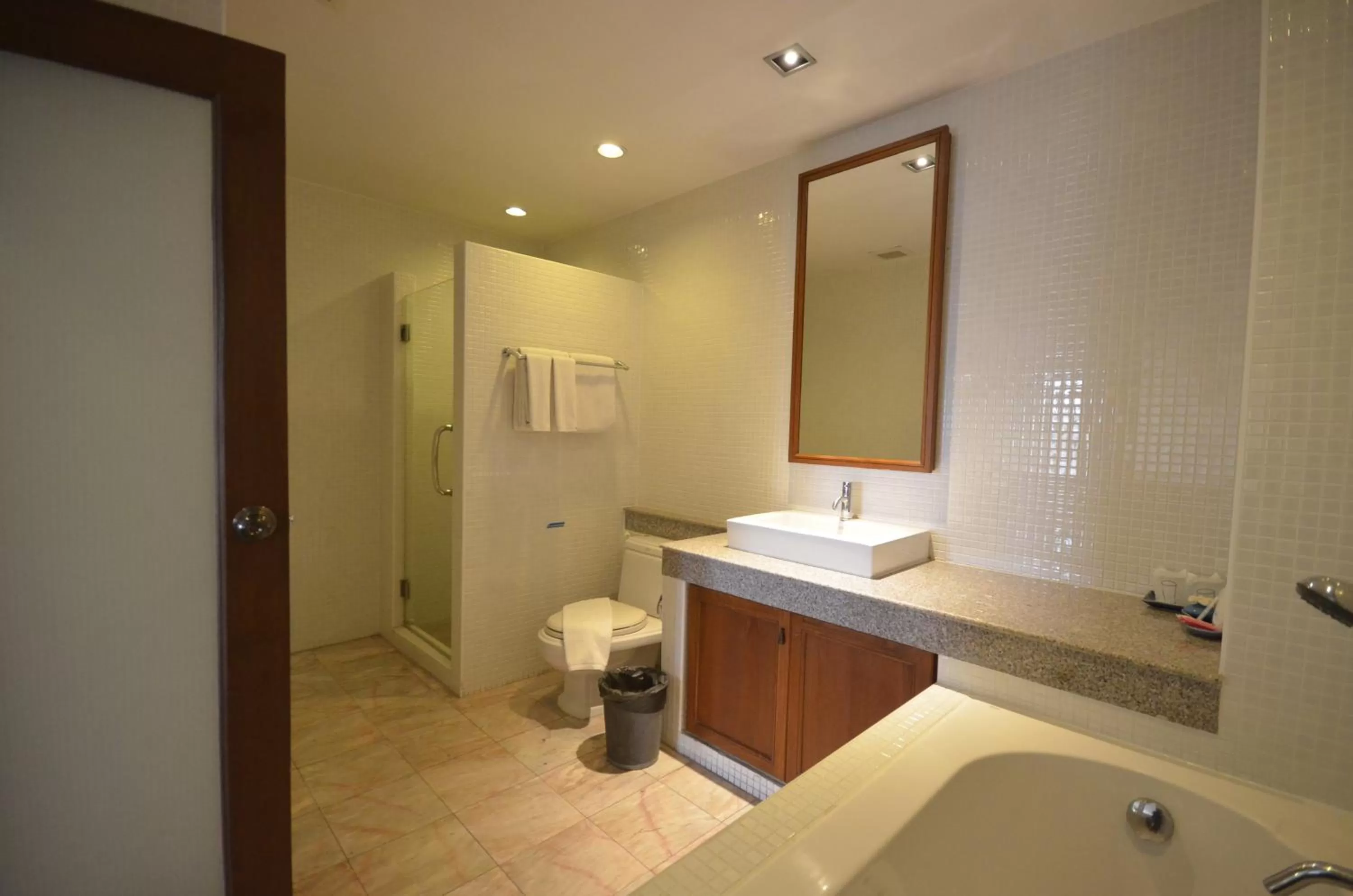 Bathroom in Sakorn Residence and Hotel