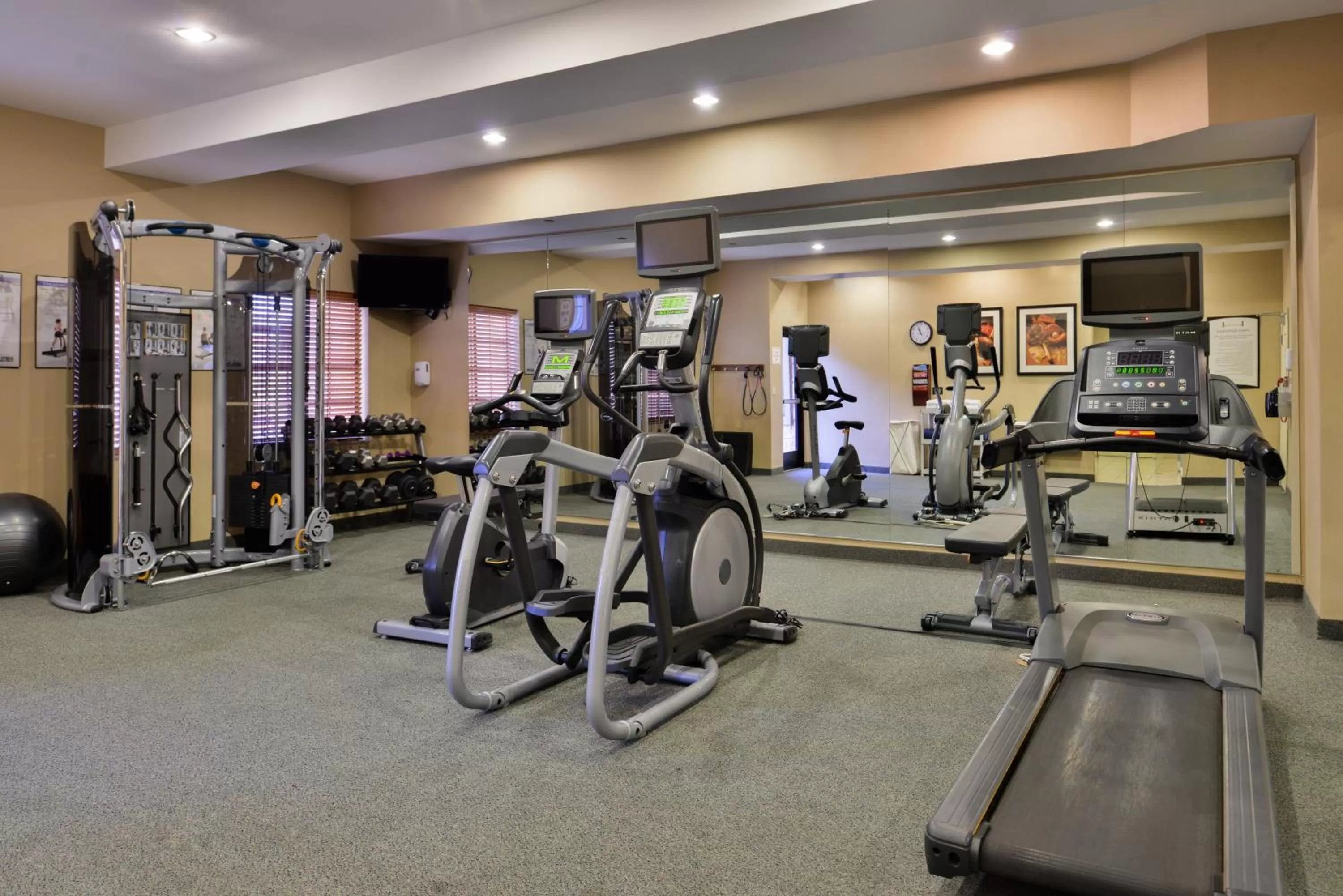 Fitness centre/facilities in Staybridge Suites Oklahoma City by IHG
