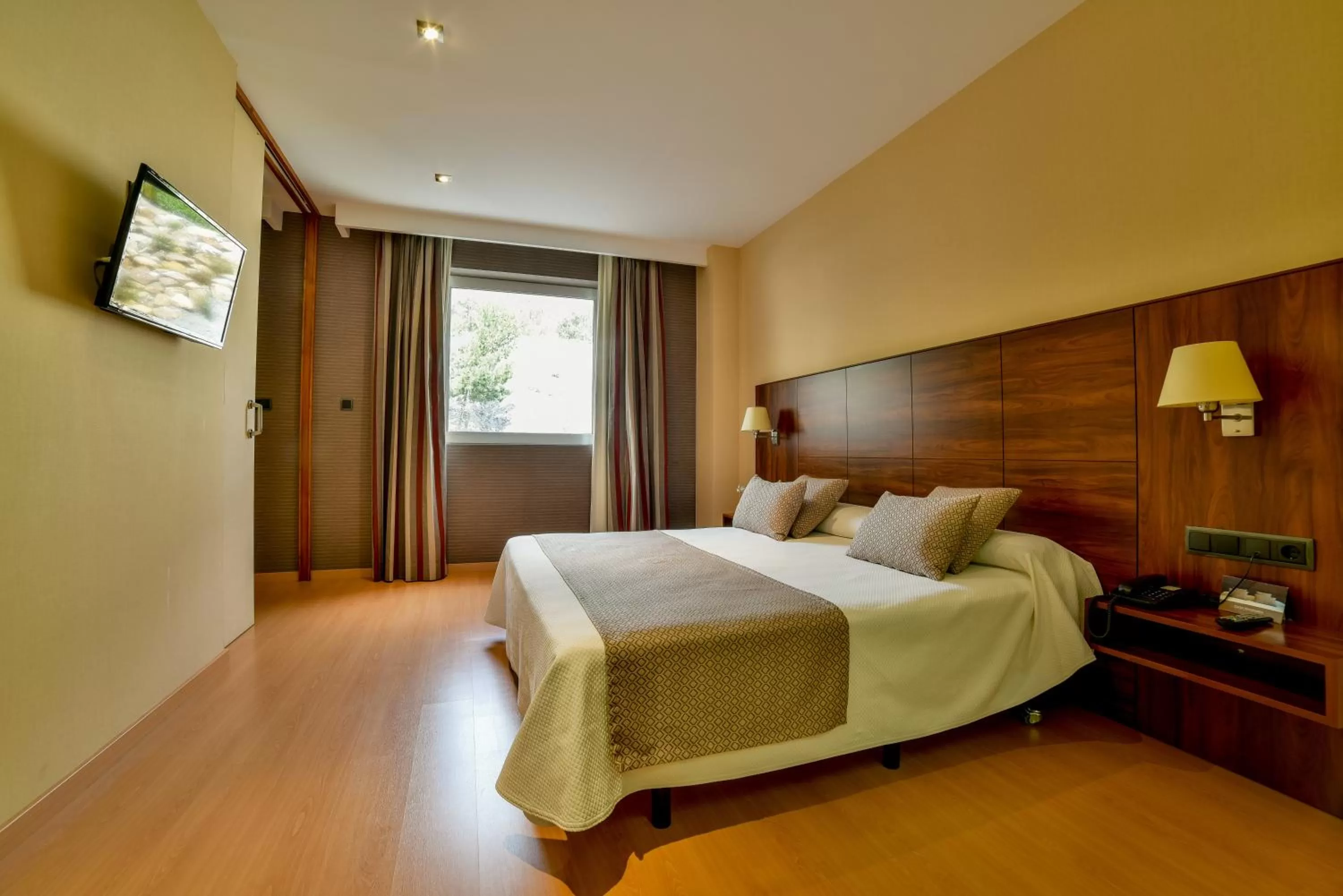 Day, Bed in Sercotel Riscal