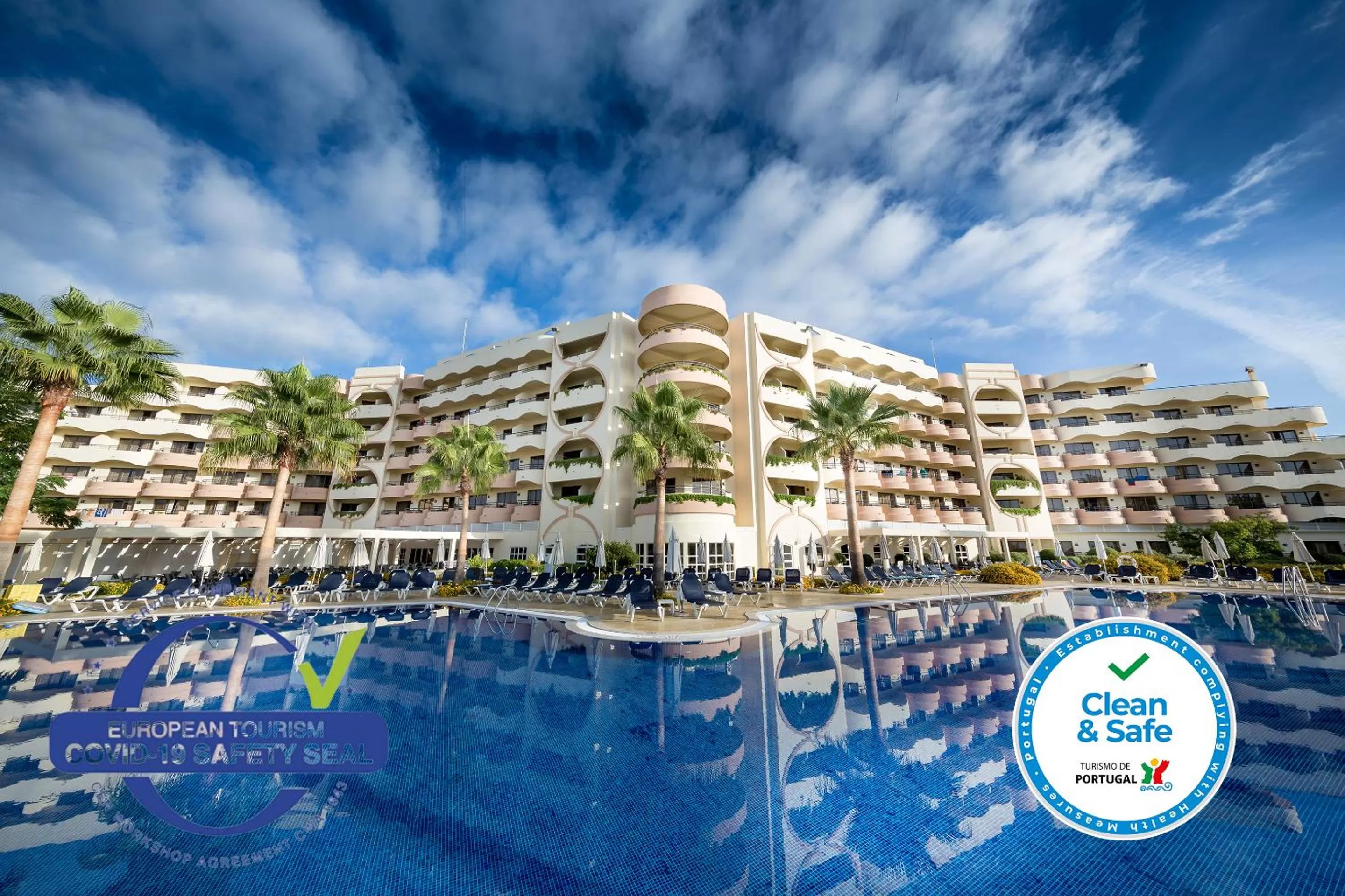 Property building in Vila Gale Cerro Alagoa