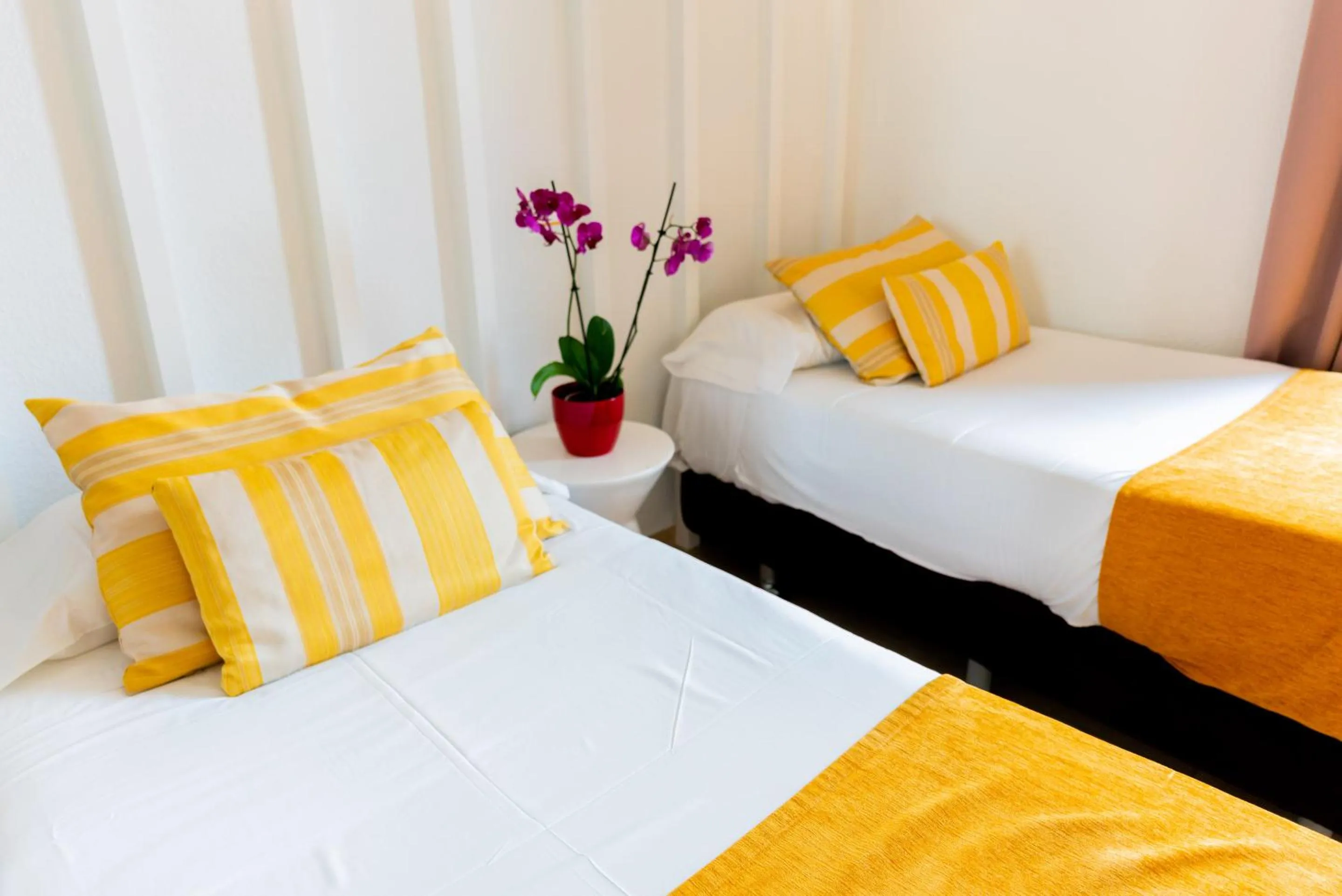 Bedroom, Bed in Hostal Josefina-Gran Vía