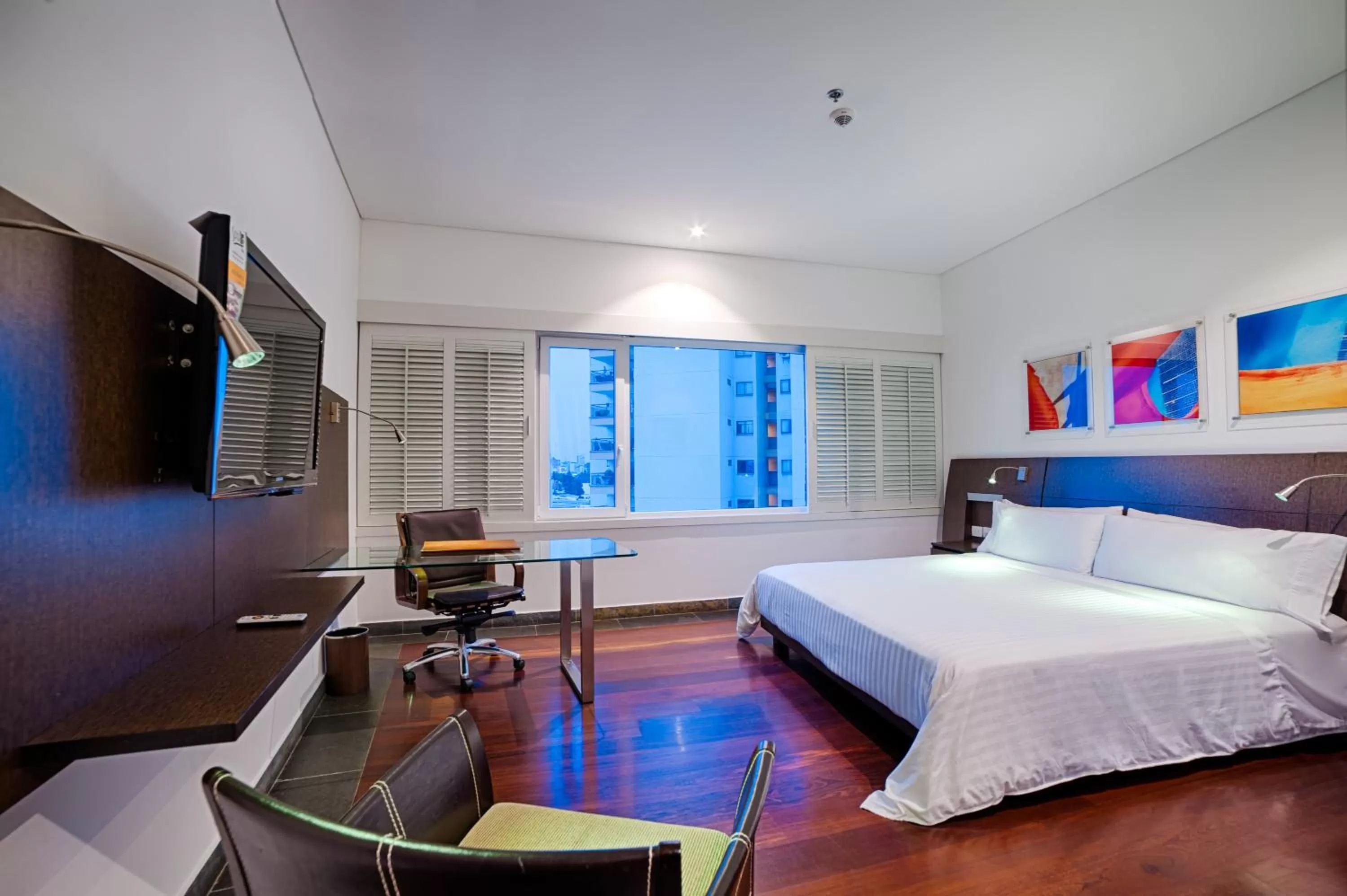 Photo of the whole room, Bed in Hotel Spiwak Chipichape Cali