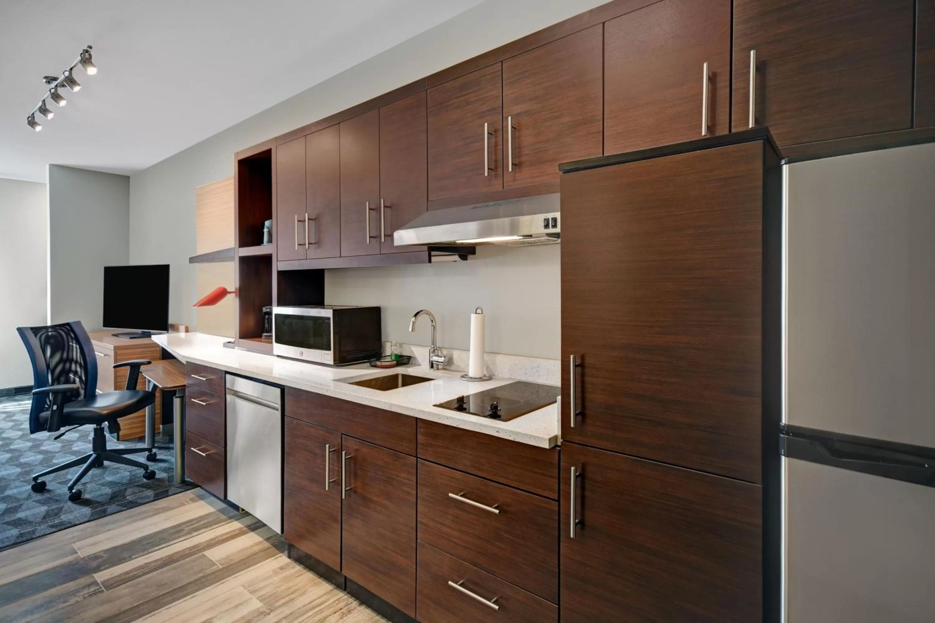 Kitchen or kitchenette in TownePlace Suites by Marriott Grand Rapids Wyoming