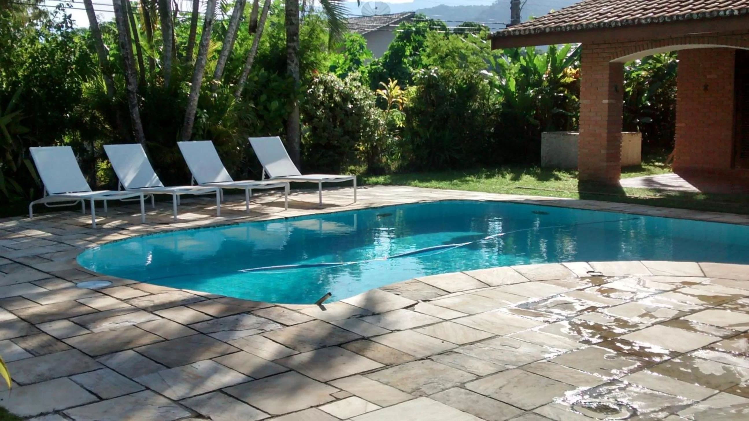 Day in Pousada Na Praia Ubatuba