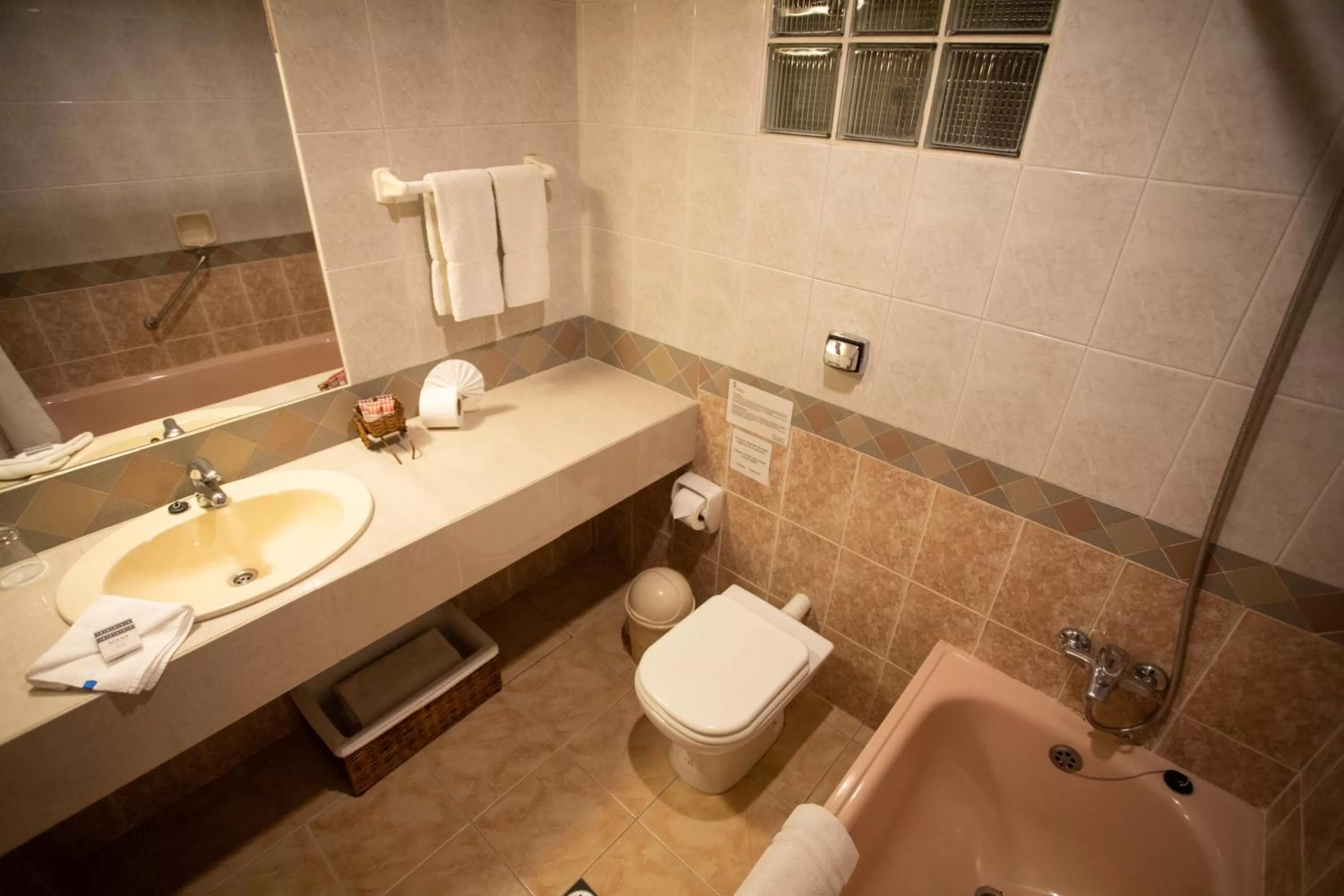 Bathroom in Hotel Rosario La Paz