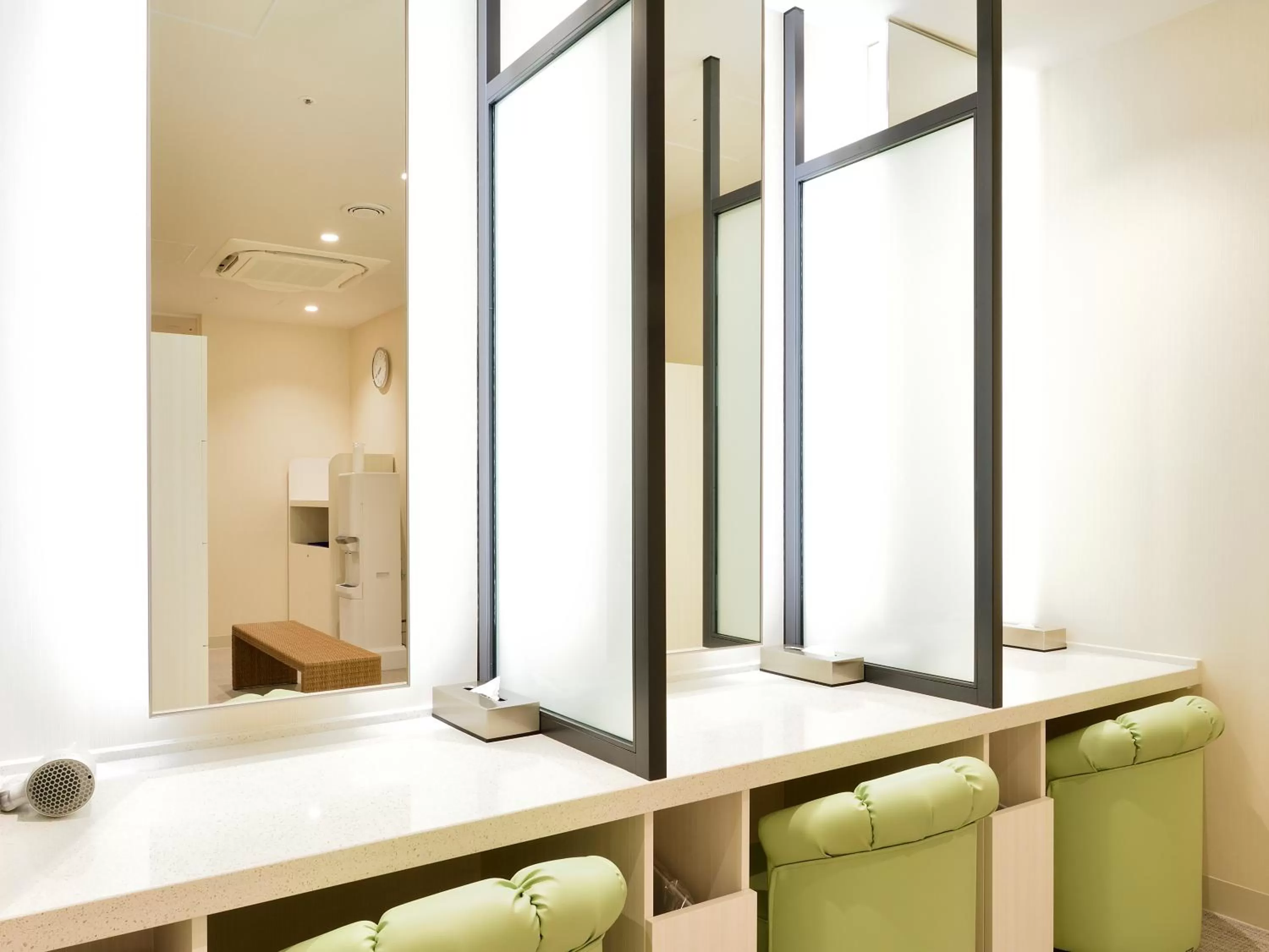 Public Bath, Bed in Hotel Elcient Osaka Umeda