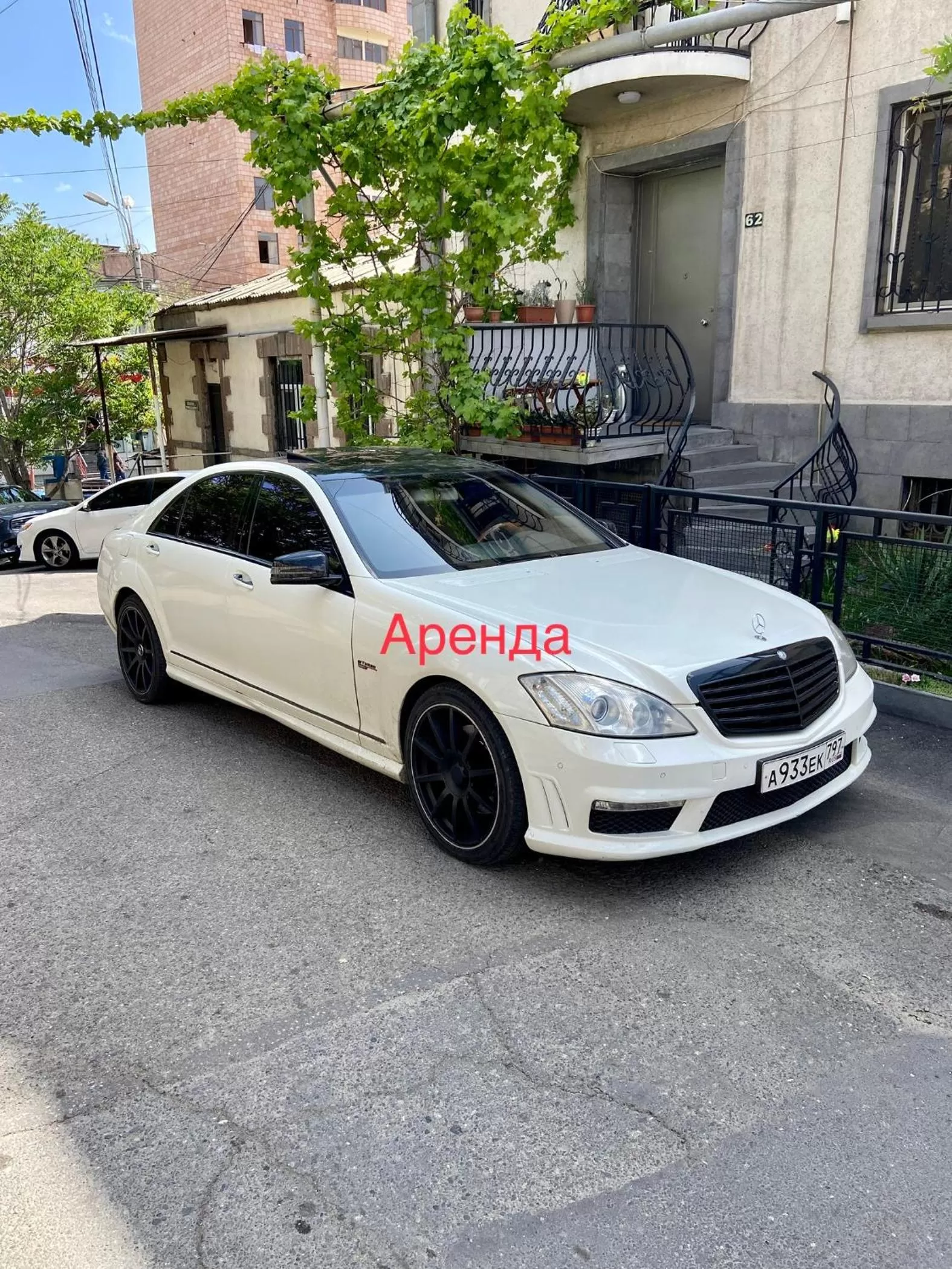 Property Building in Elross Hotel