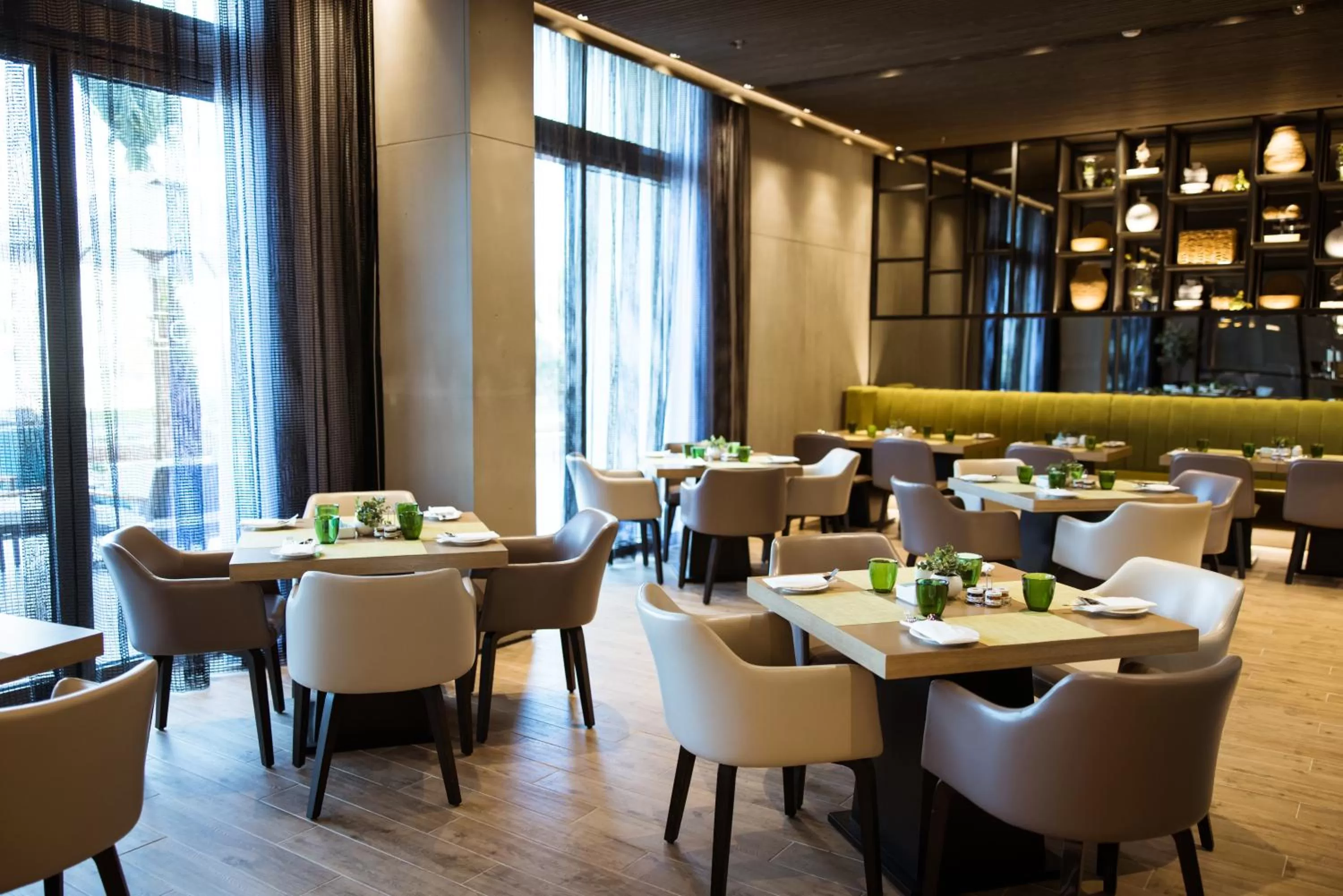 Restaurant/places to eat in Centro Mada Amman by Rotana