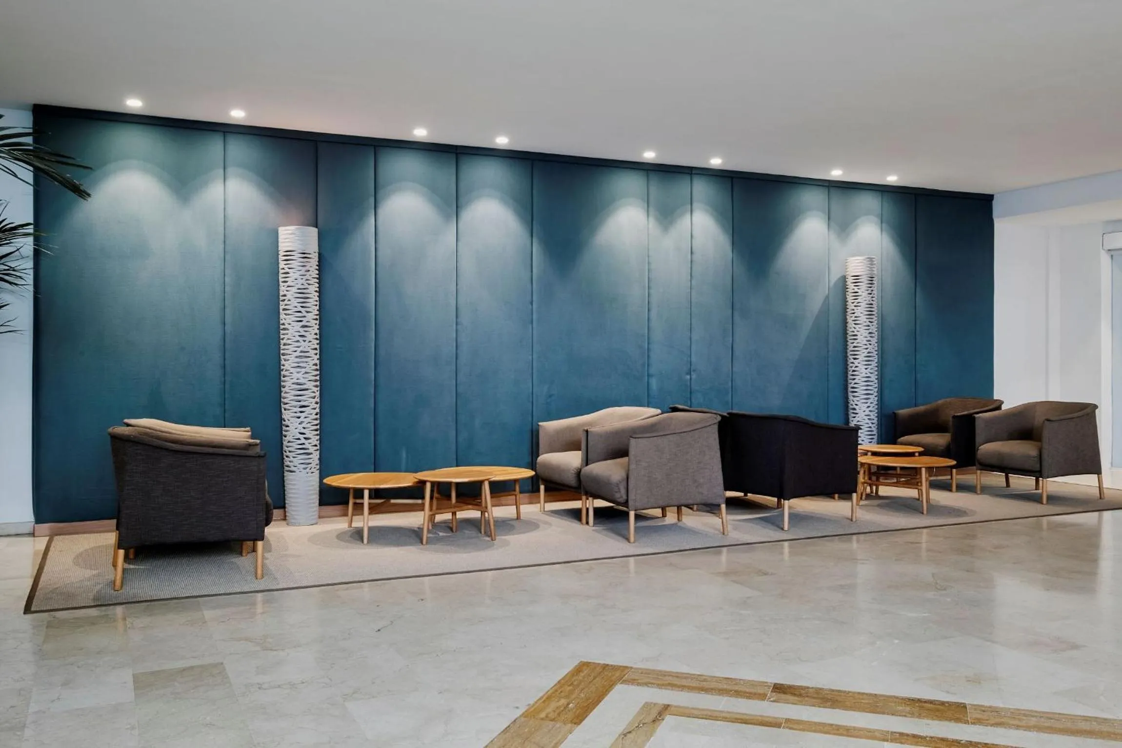Lobby or reception in Prinsotel La Pineda