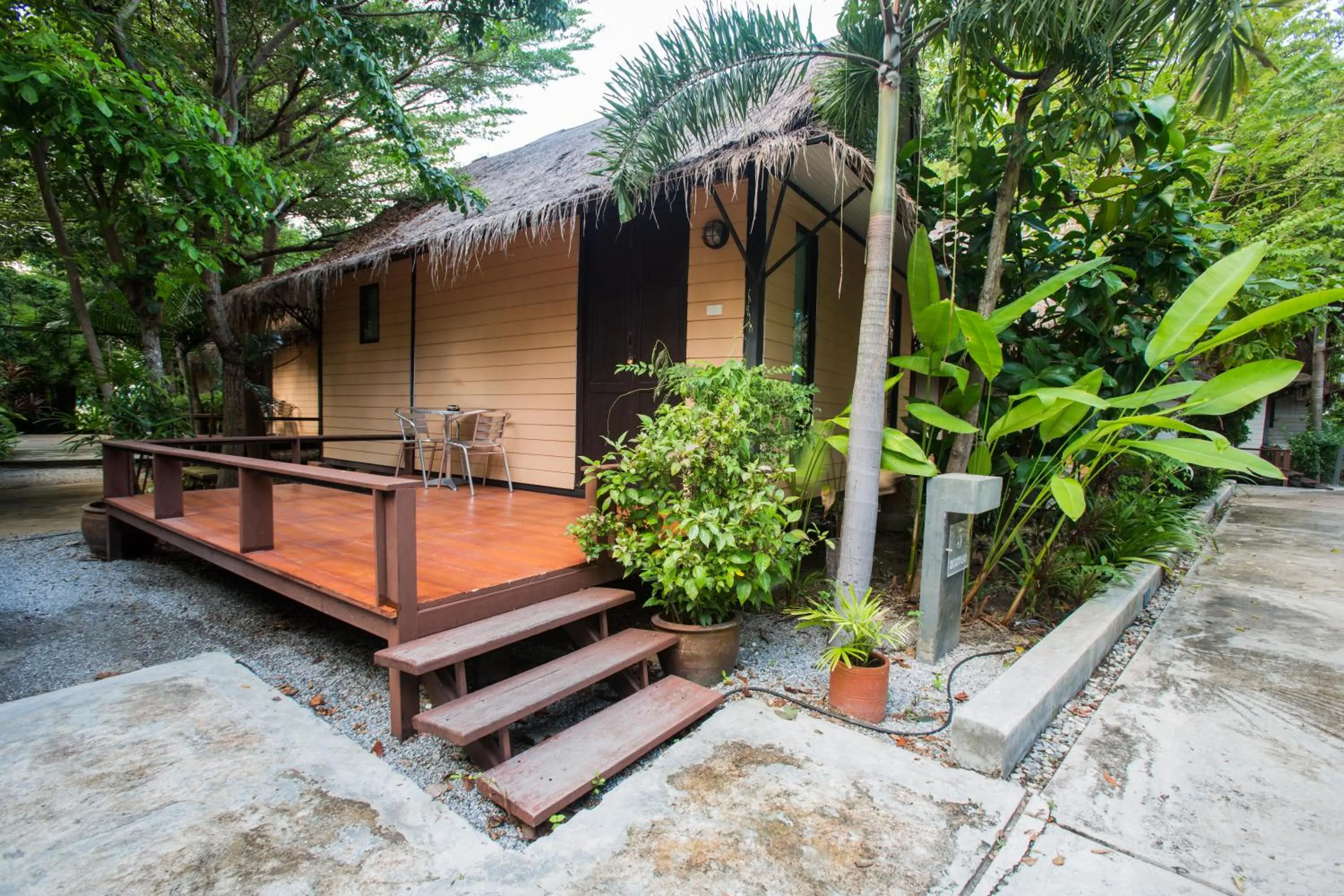 Balcony/Terrace in Inrawadee Resort