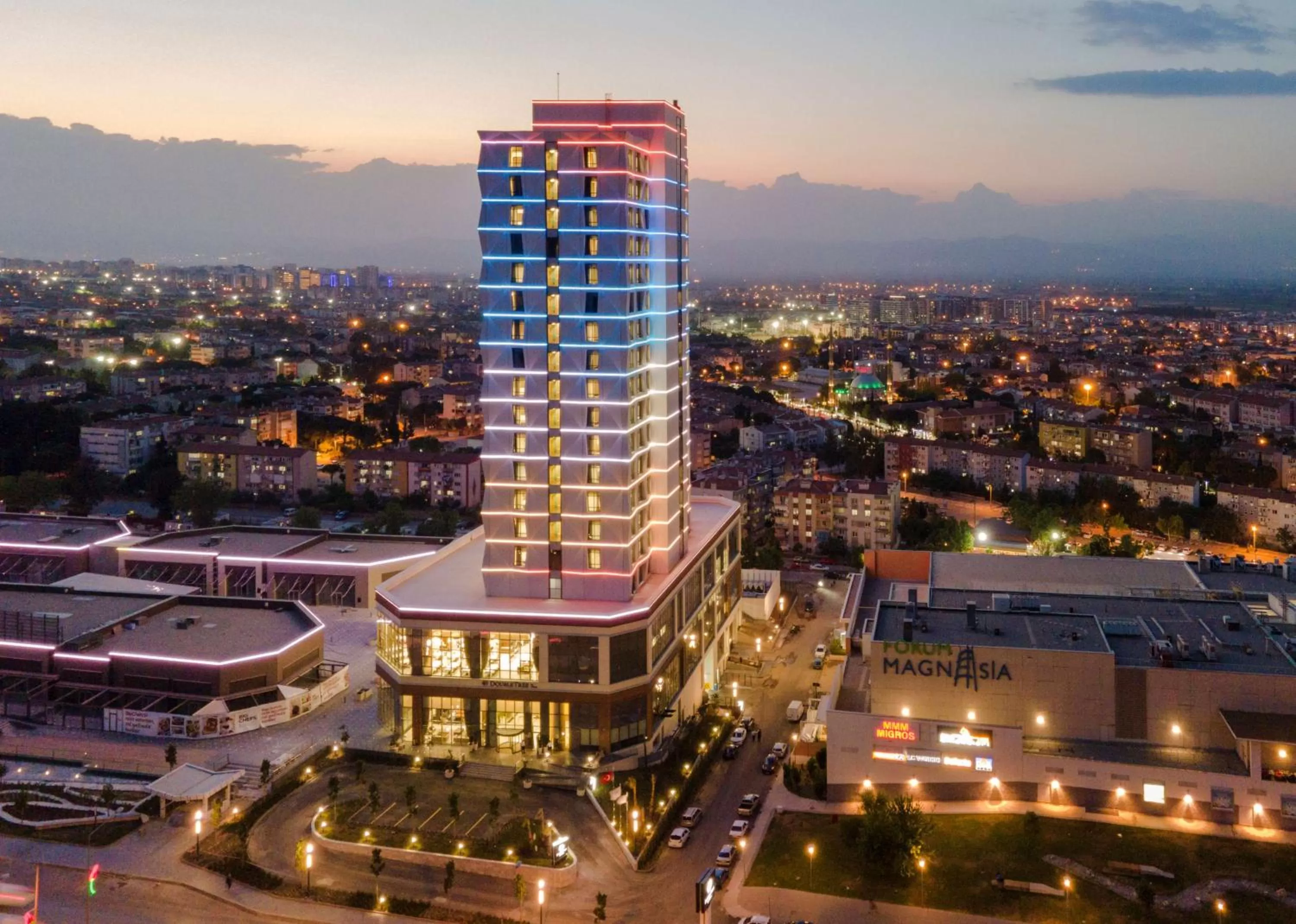 Property building in DoubleTree by Hilton Manisa