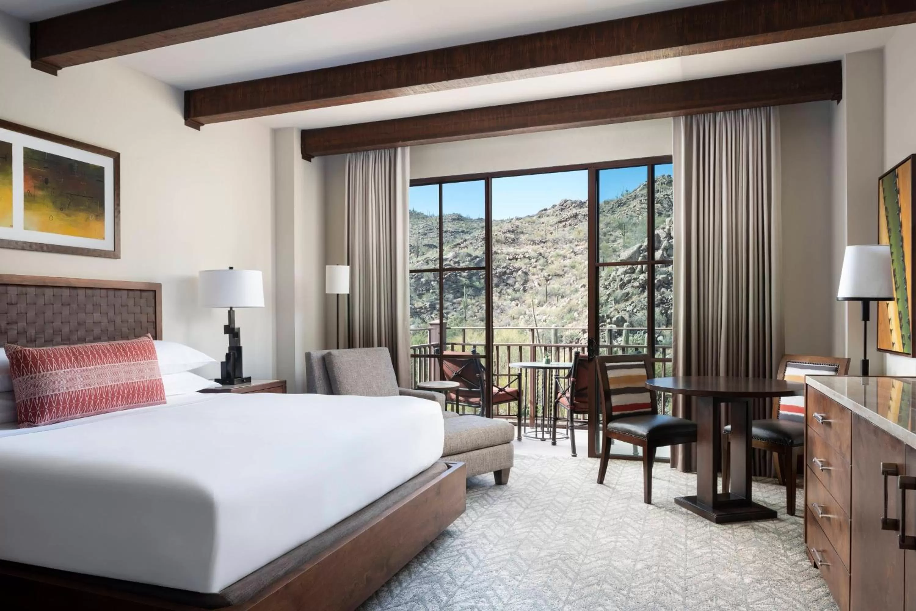 Bedroom, Bed in The Ritz-Carlton, Dove Mountain