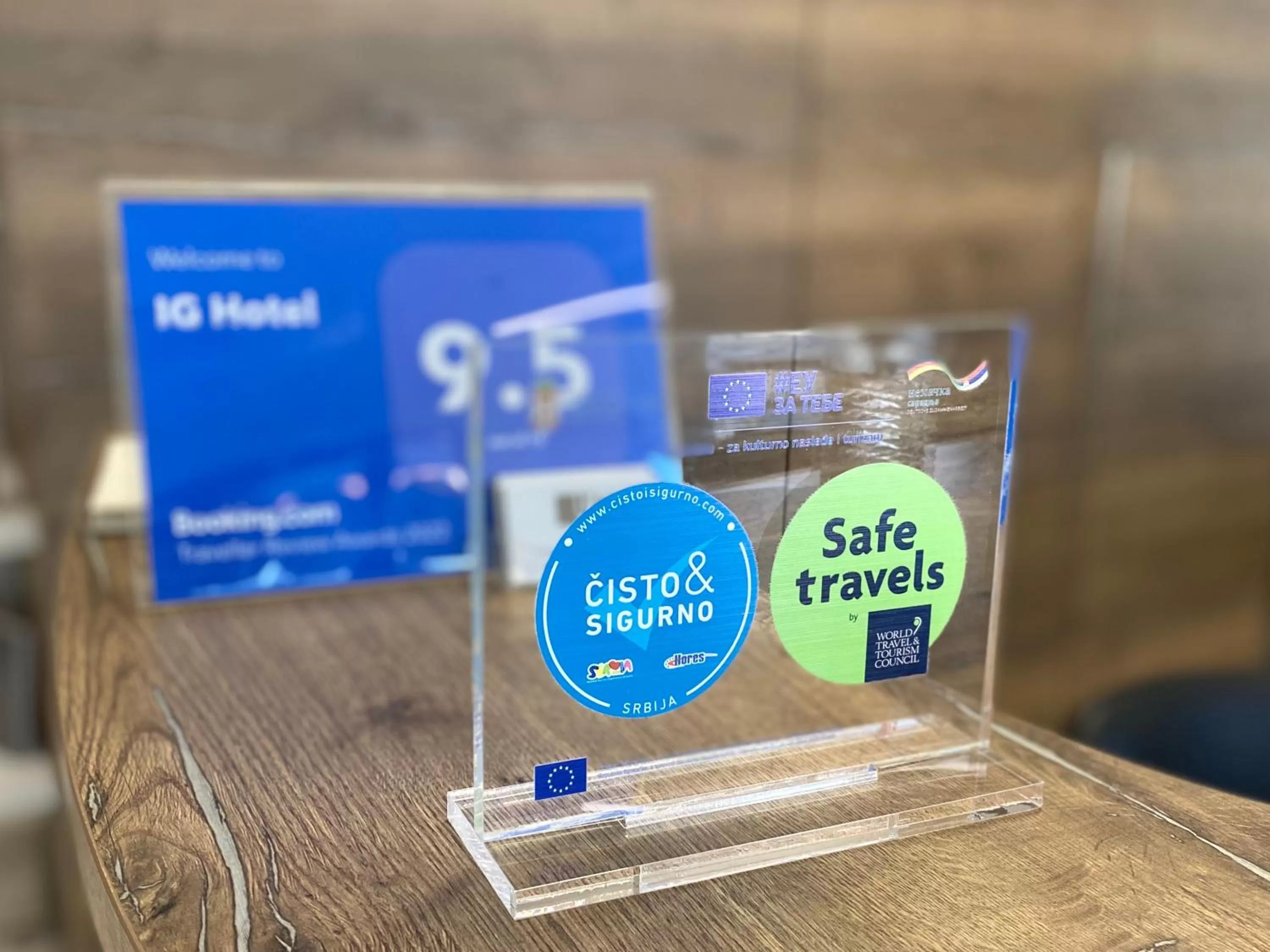 Logo/Certificate/Sign in IG Hotel