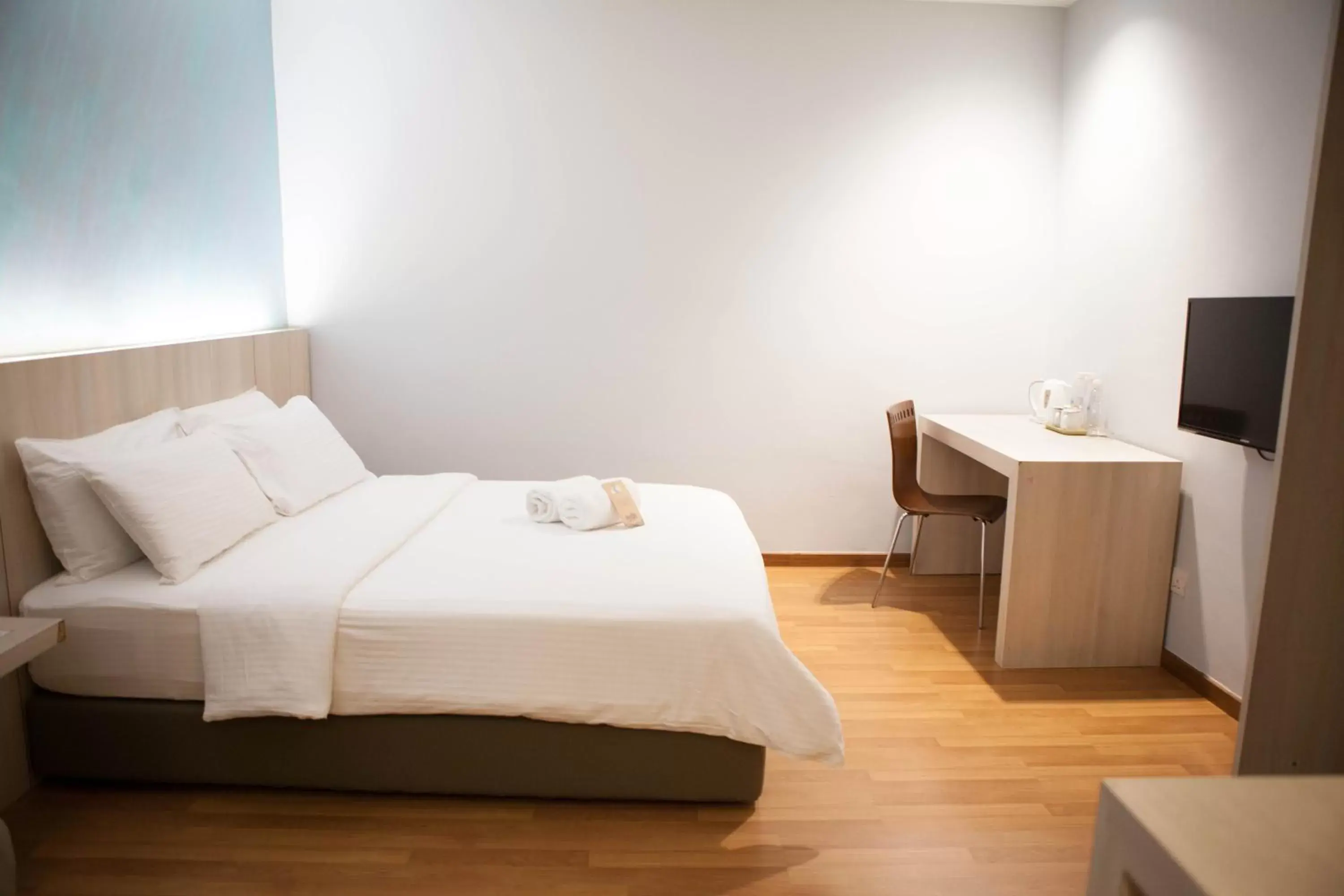 Queen Room - No Window in Inn86 Queen Room - No Window in Inn86