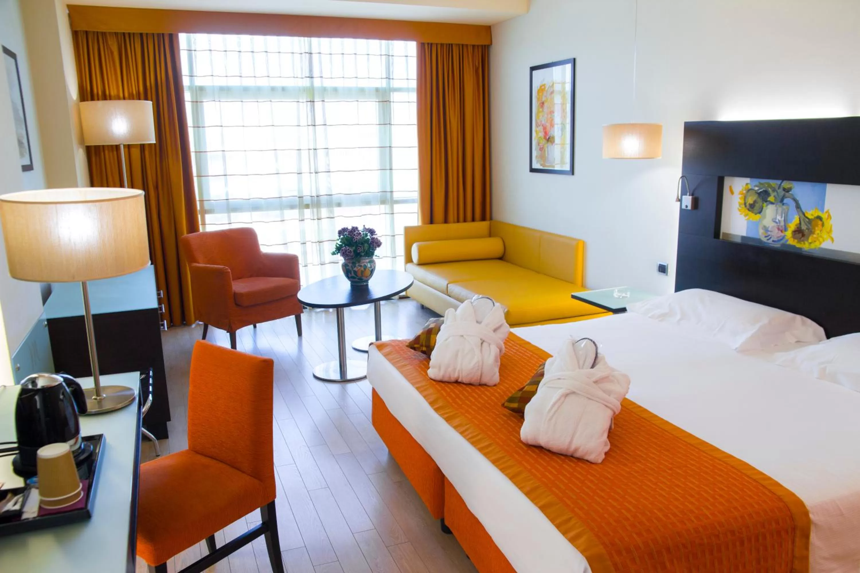 Bedroom, Bed in Hotel Mercure Siracusa