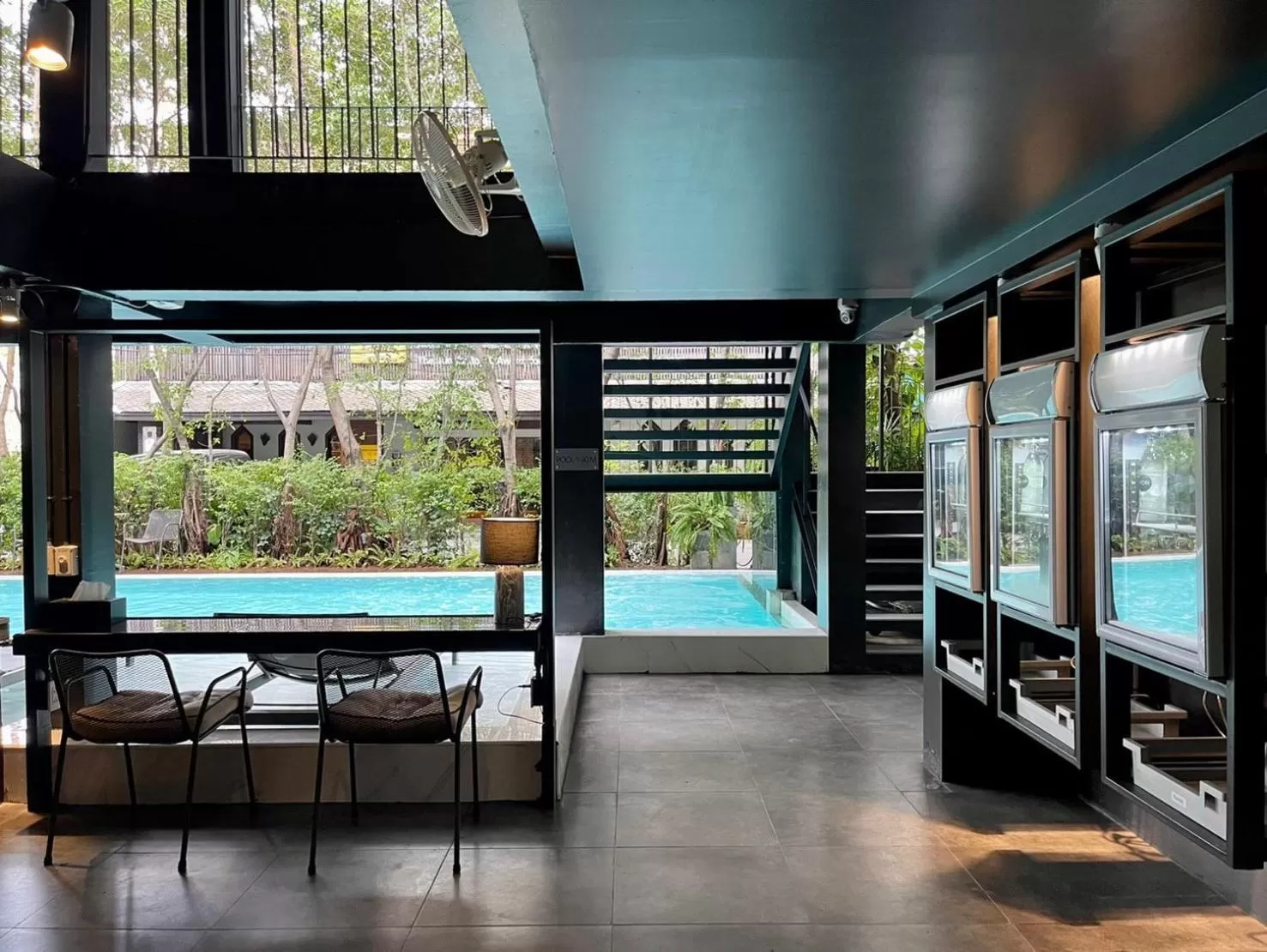 Dining area in POR Santitham