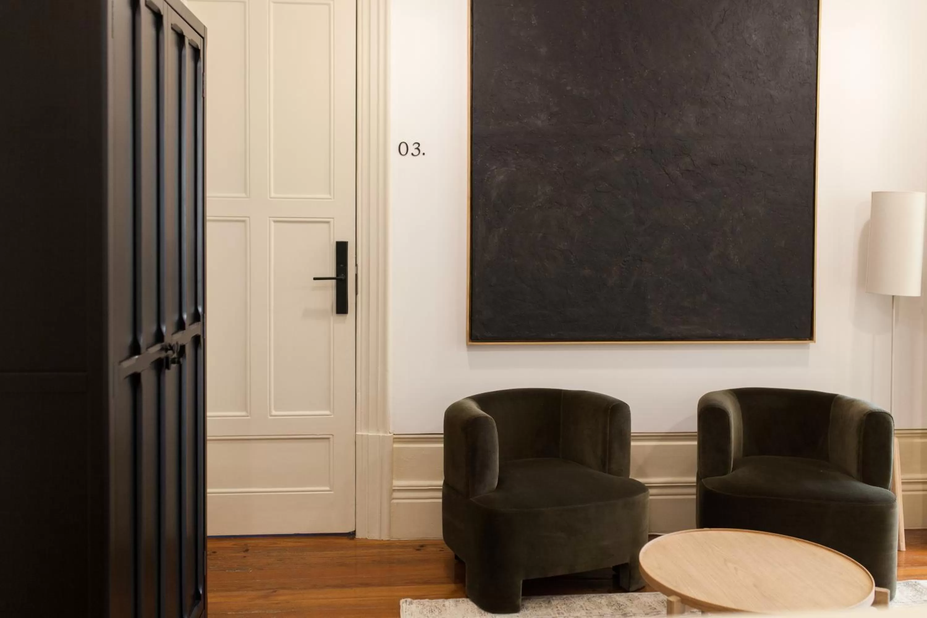 Seating Area in Alameda Suites @ Porto River