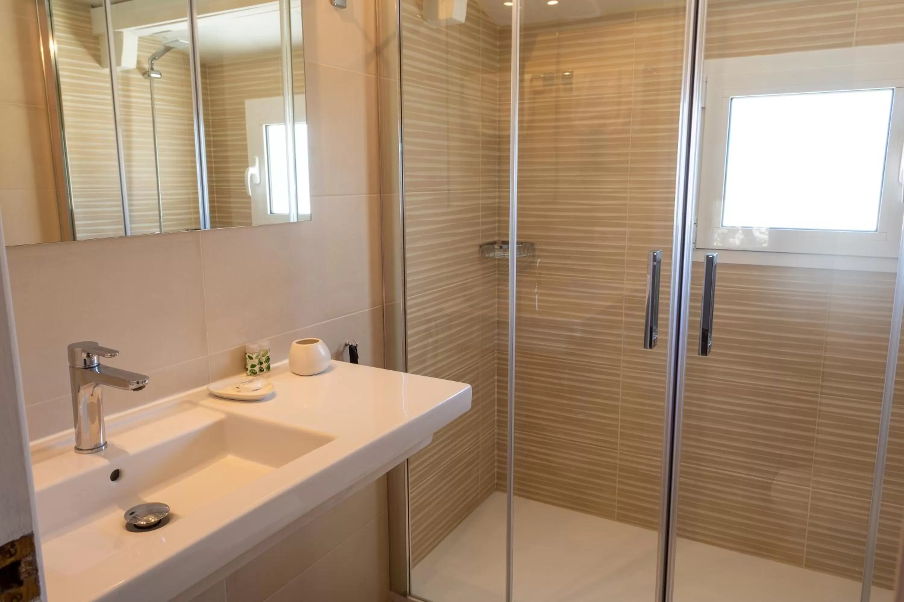 Bathroom in Agroturismo Binissafullet Vell