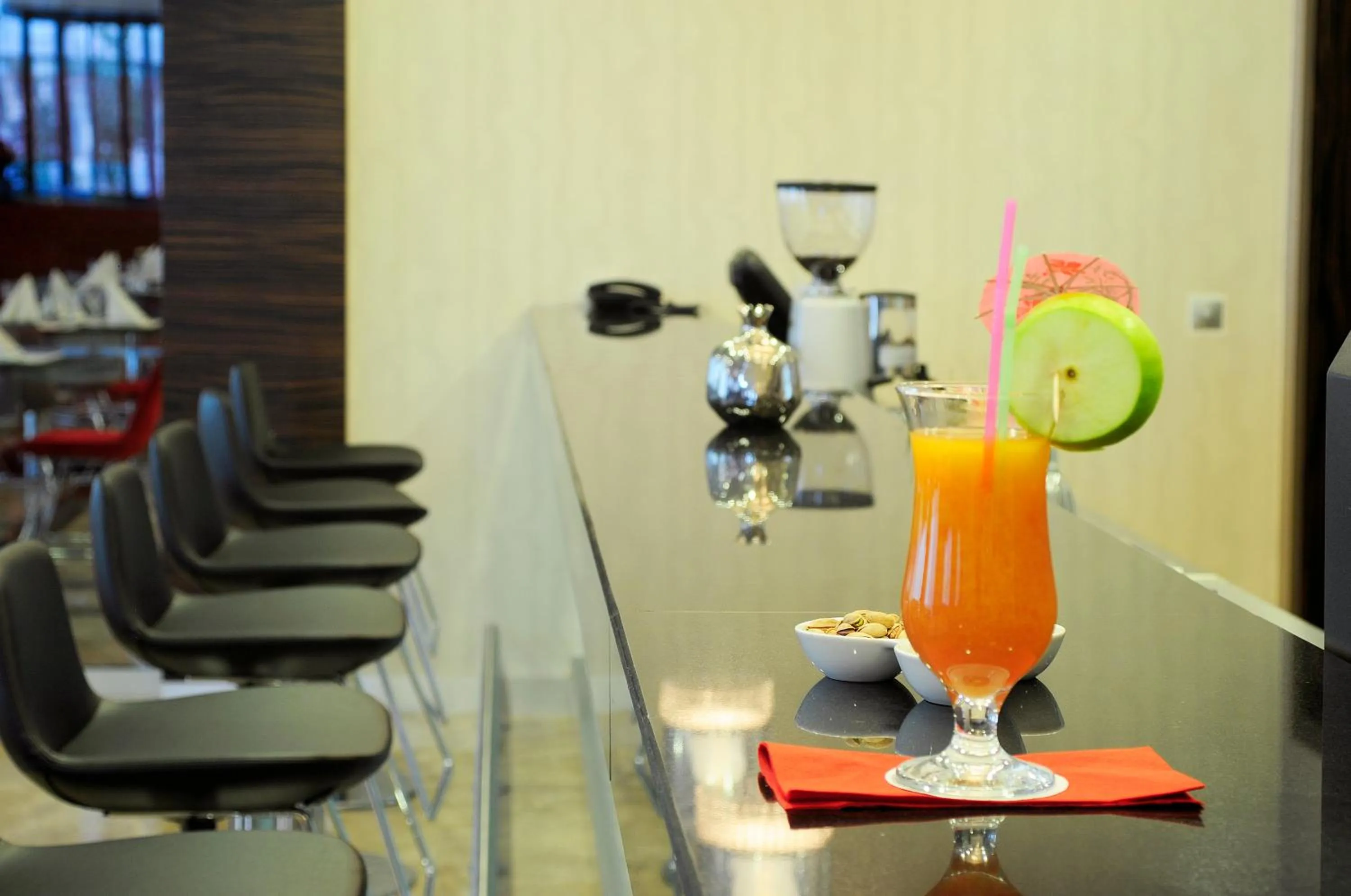 Lounge or bar in Demora Hotel