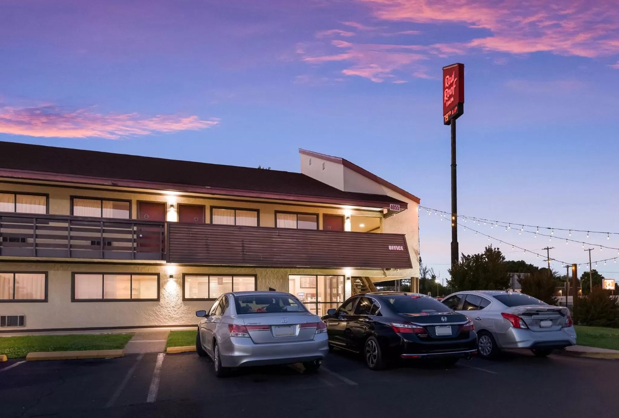 Property building in Red Roof Inn Philadelphia - Trevose