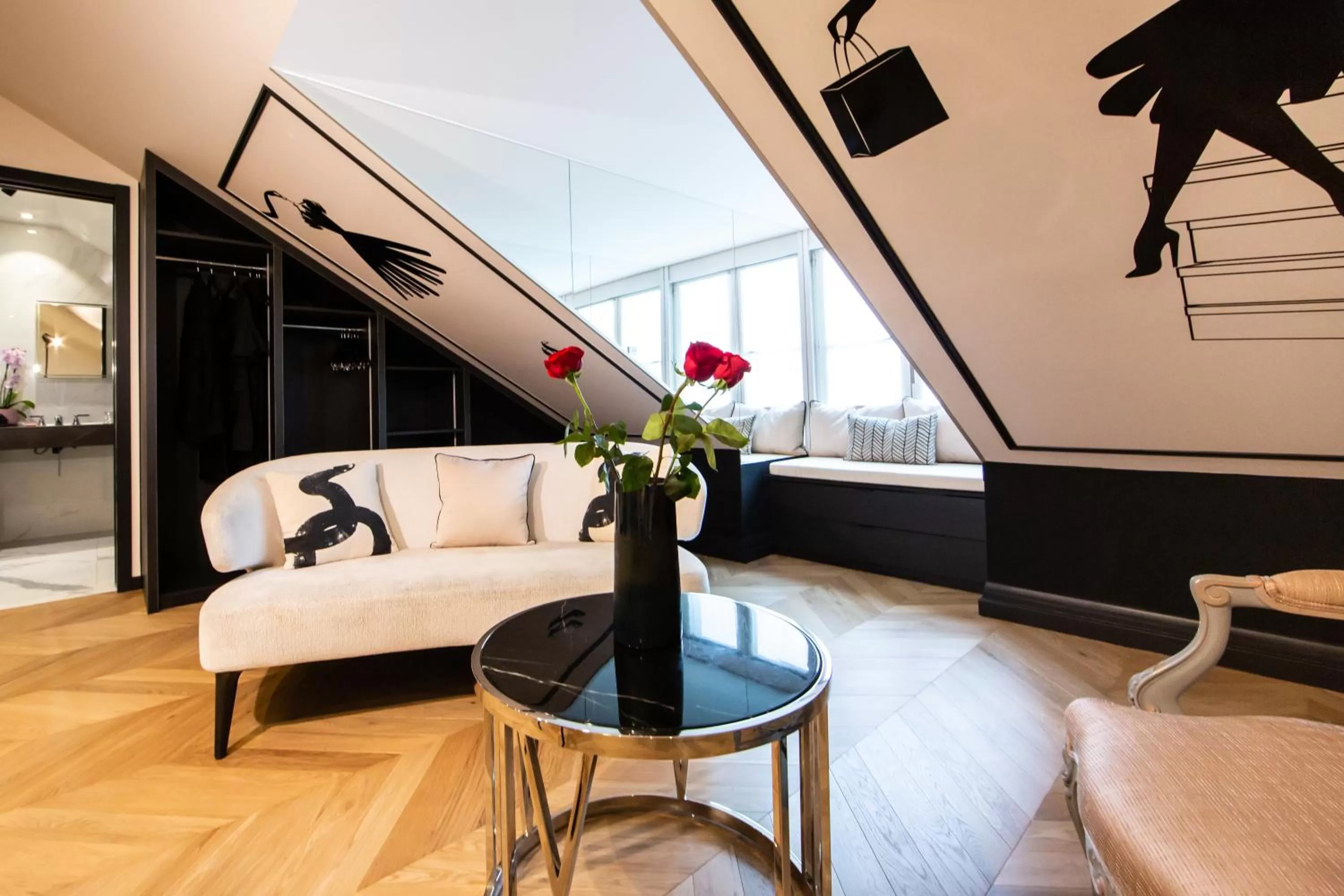 Seating area in Hôtel Dress Code