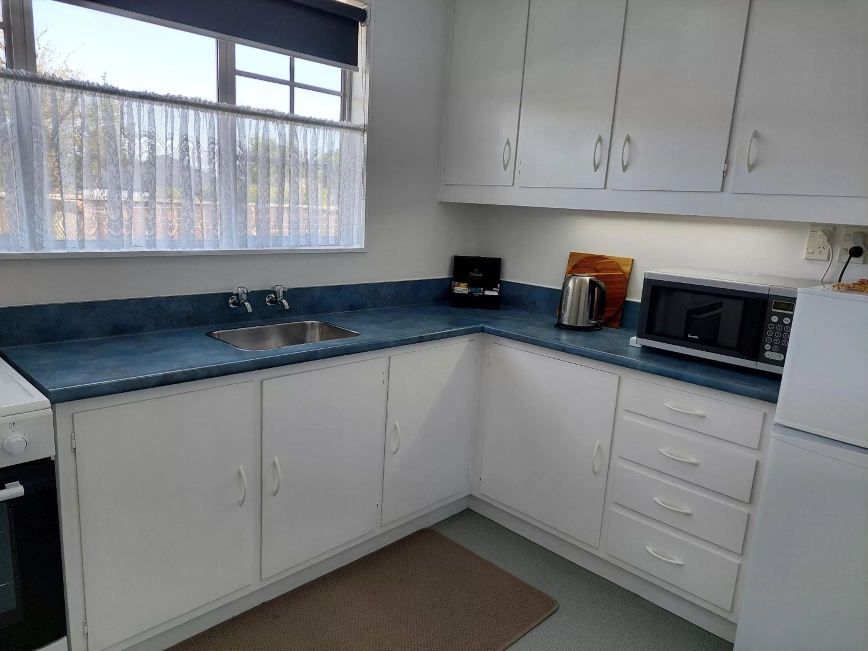 Kitchen or kitchenette in Colonial on Tay