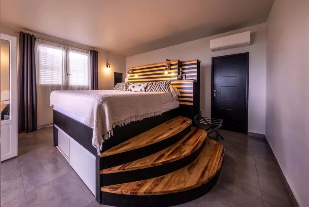 Bed in La Suite Villa