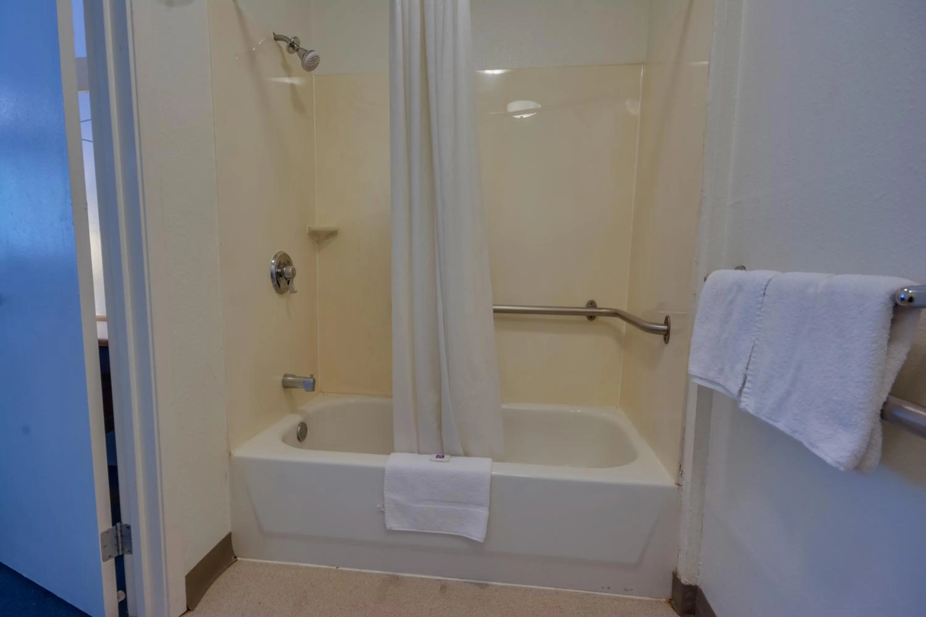 Bathroom in Motel 6-Birmingham, AL