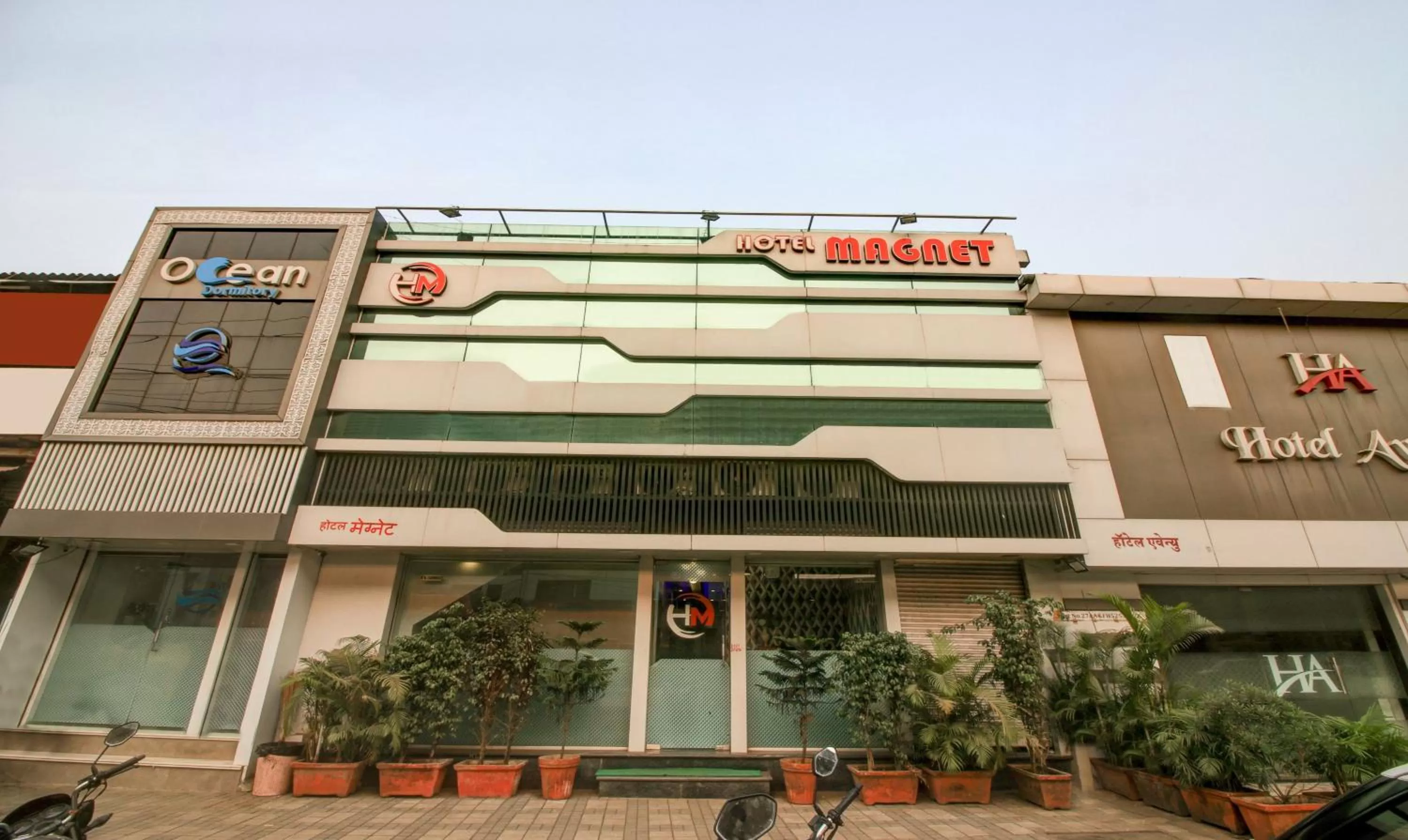 Facade/entrance, Property Building in Hotel Magnet