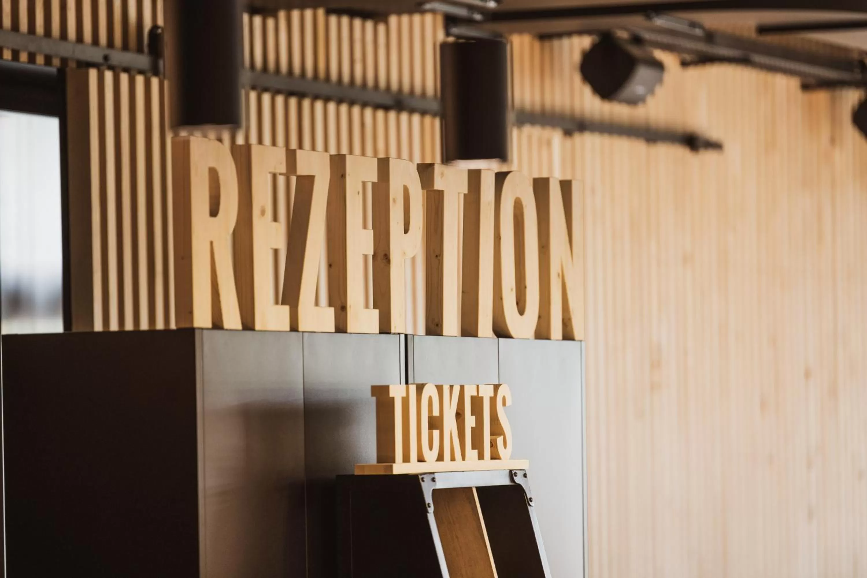 Lobby or reception in Bretterhotel