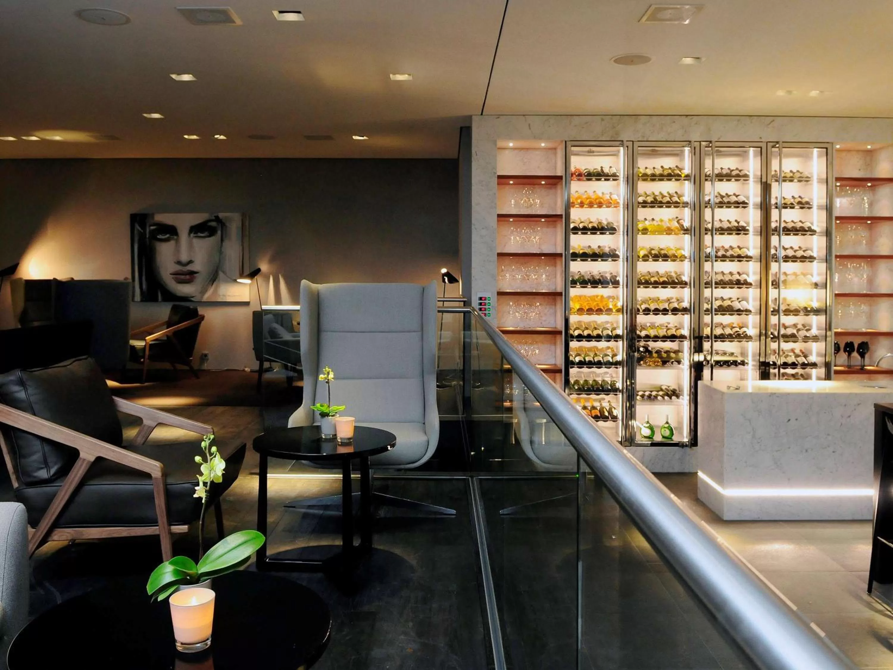 Lounge or bar in Pullman Eindhoven Cocagne