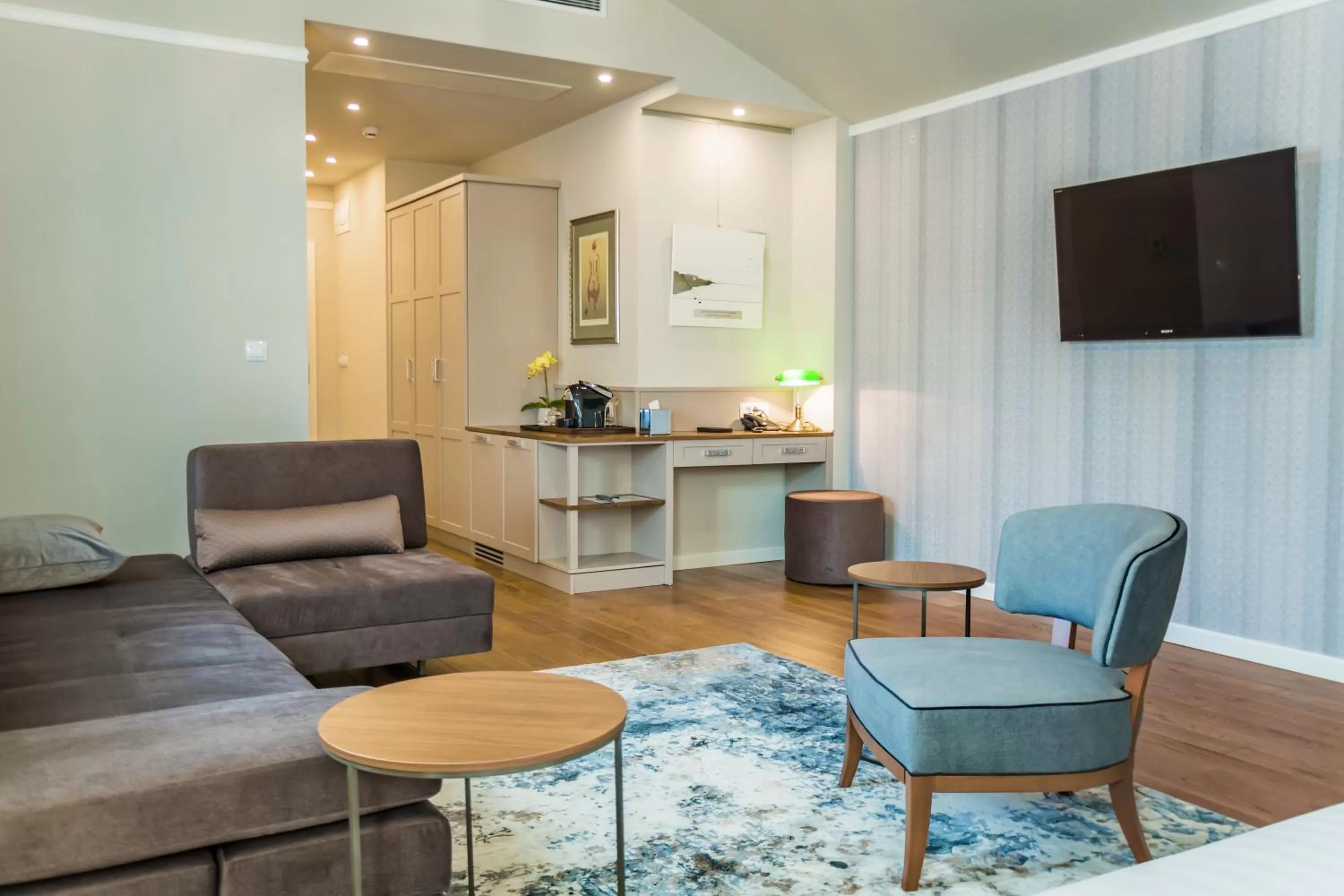 TV and multimedia in Hotel Residence Promenade