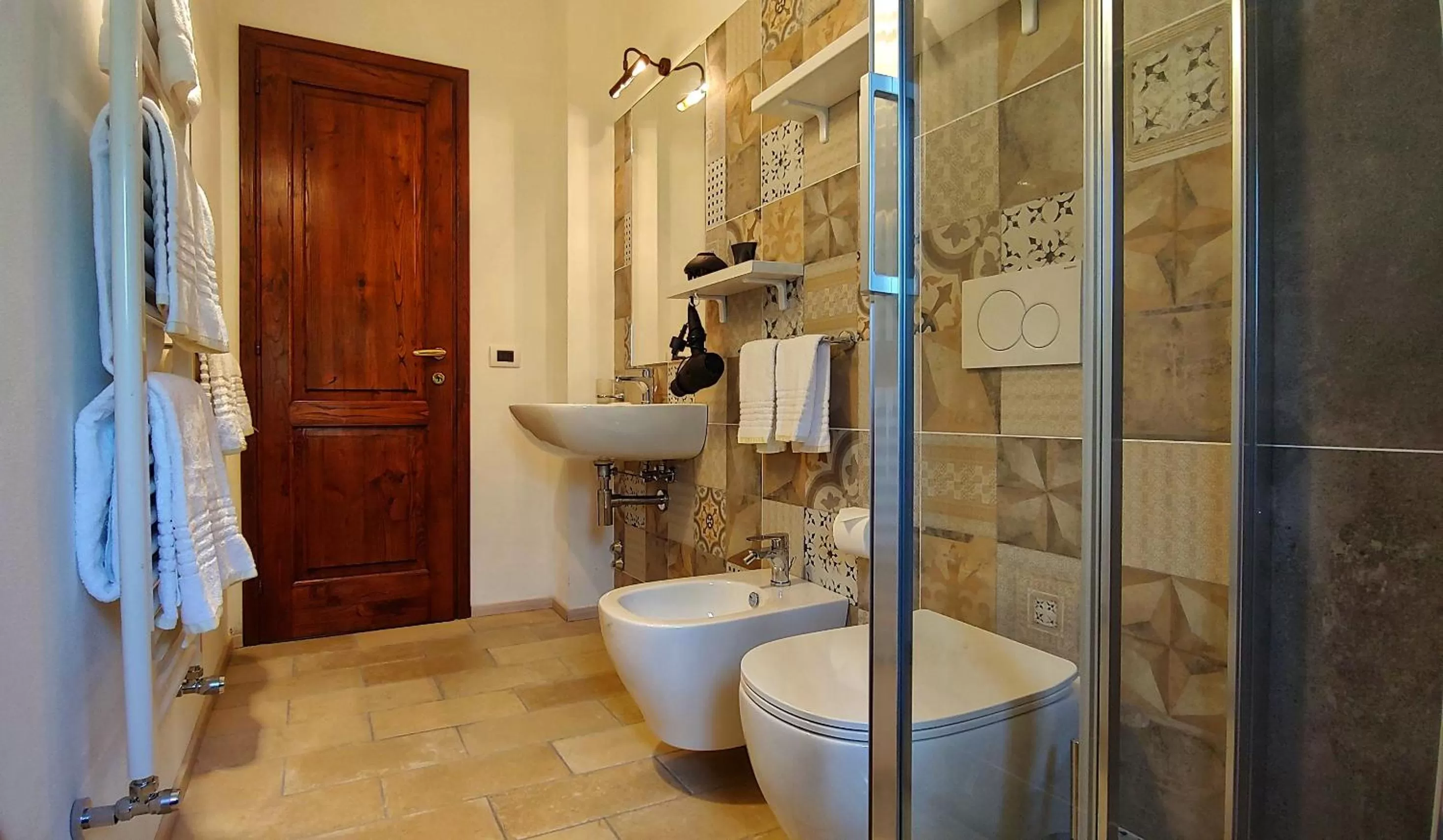 Bathroom in Torrebianca Tuscany