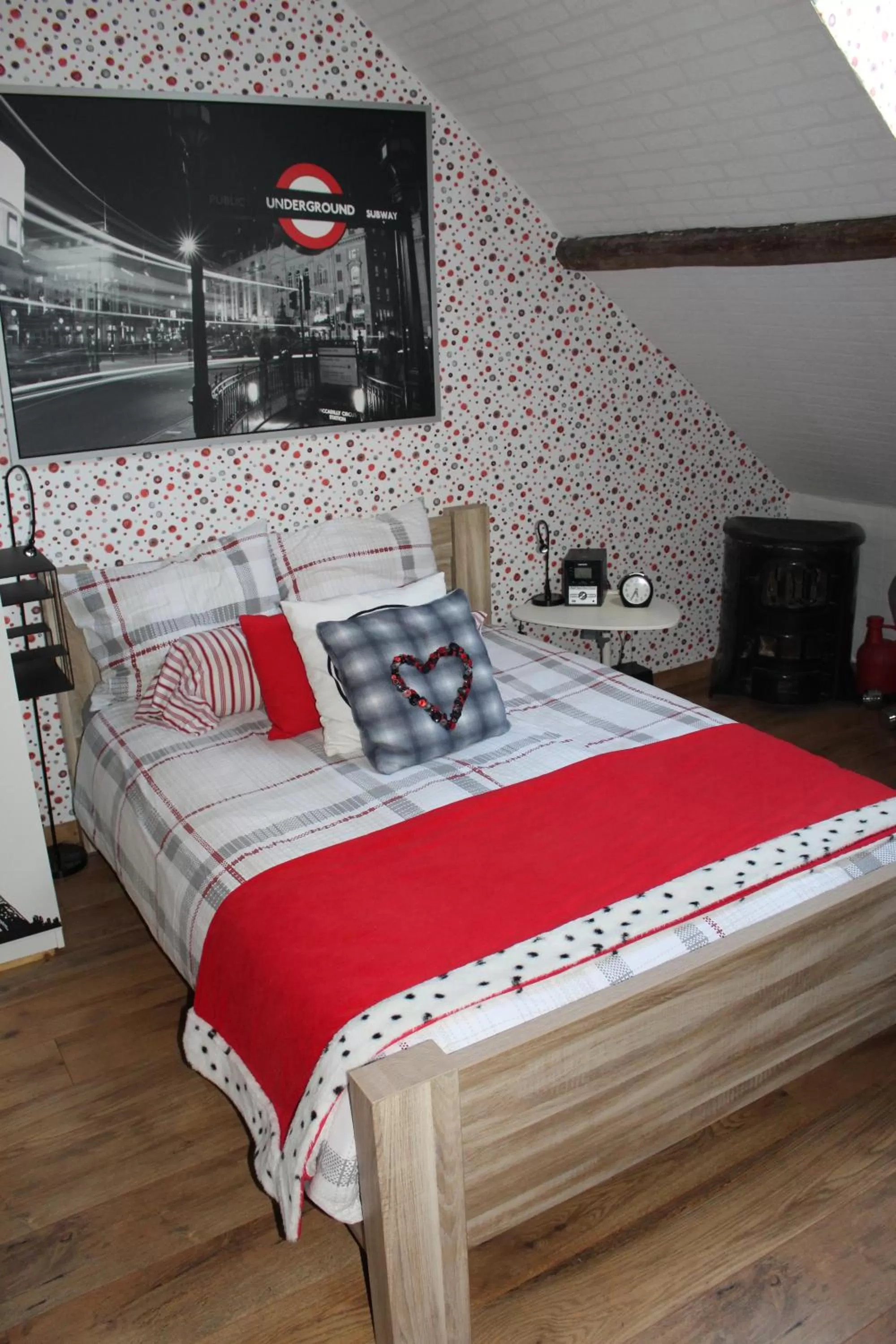 Bed in Tintaglia, betaalbaar en gastvrij