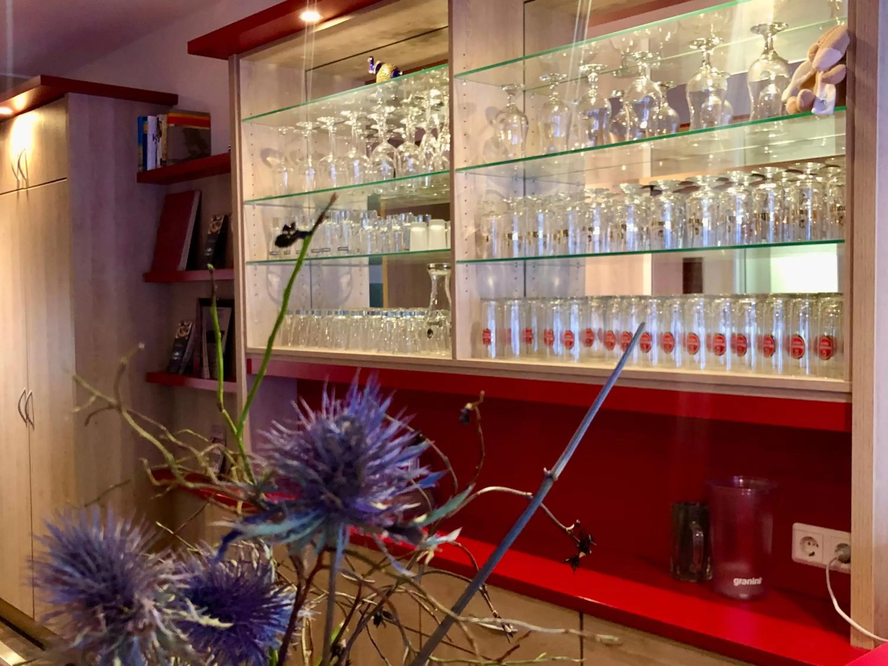 Lounge or bar in Montana Hotel Köln-Bonn Airport