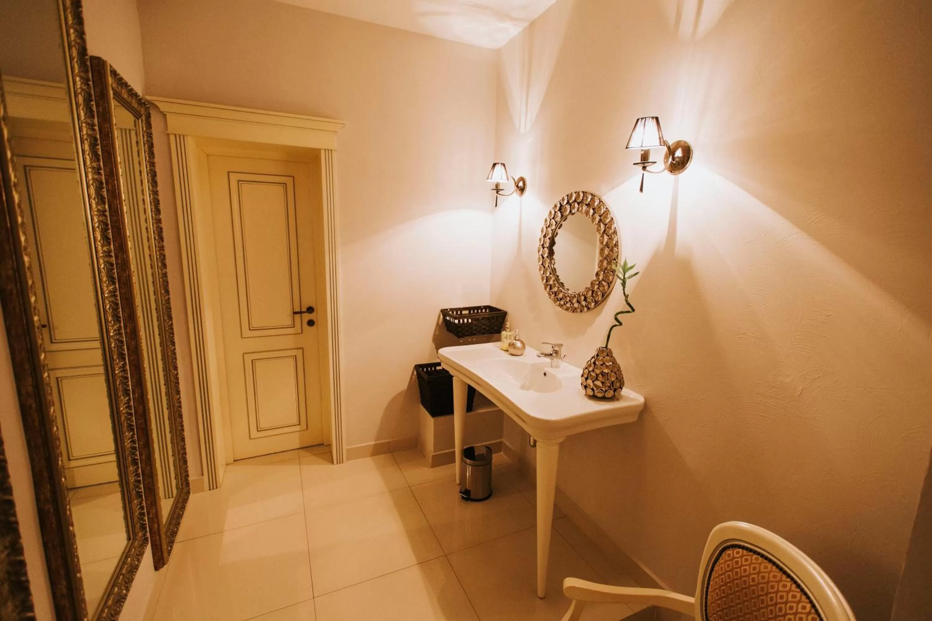 Decorative detail in Vila Cornelia