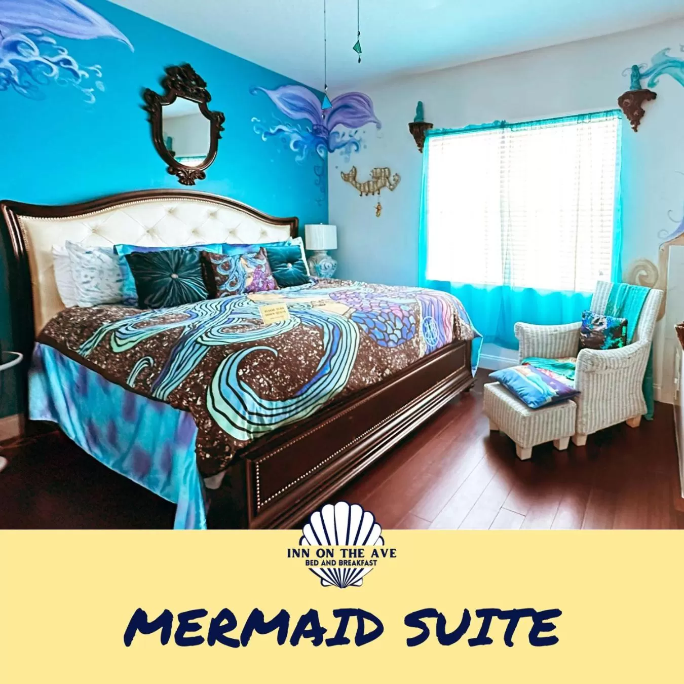 Mermaid King Suite in Inn on the Avenue