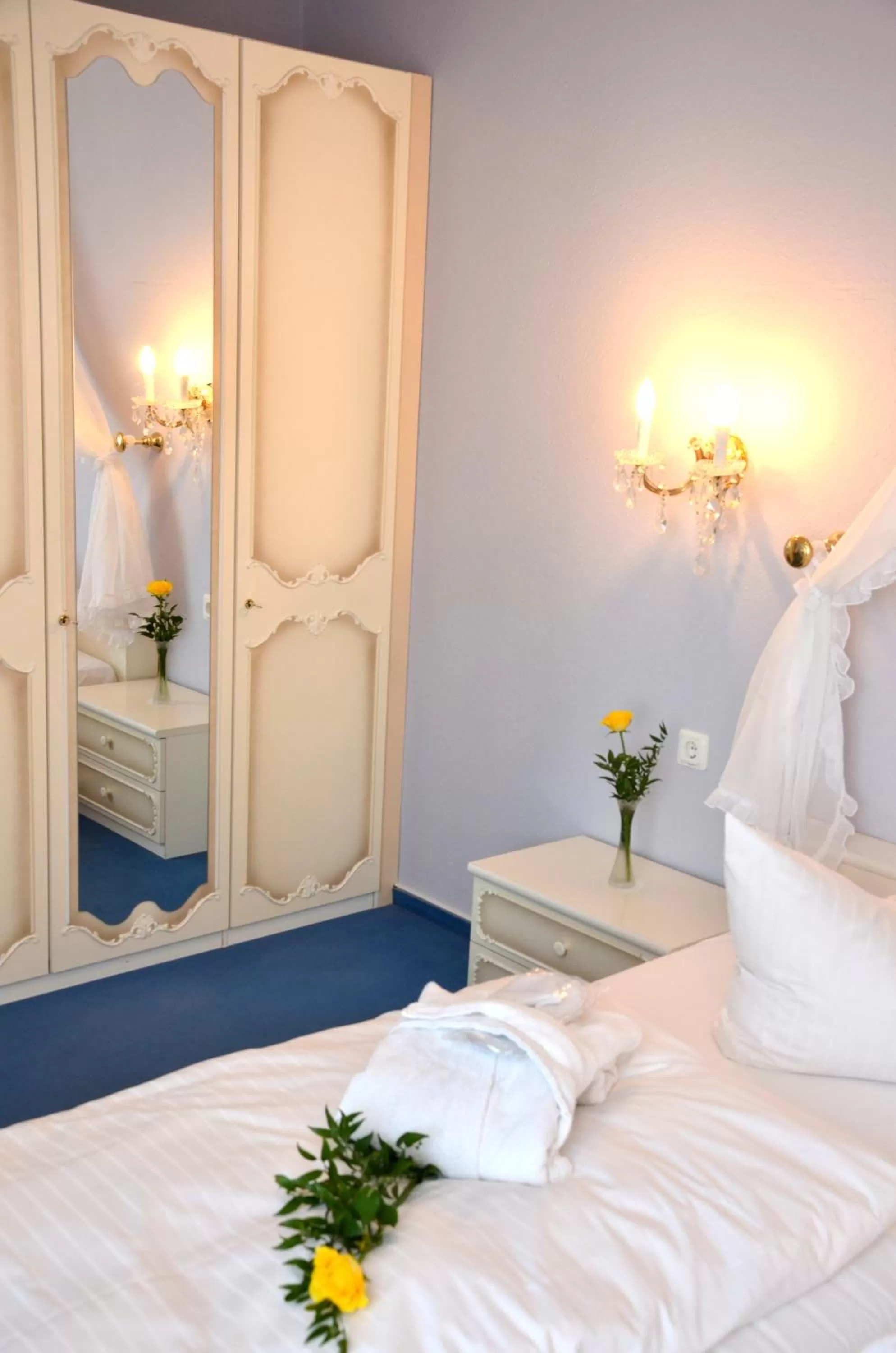 Bed in Hotel Landhaus Wörlitzer Hof