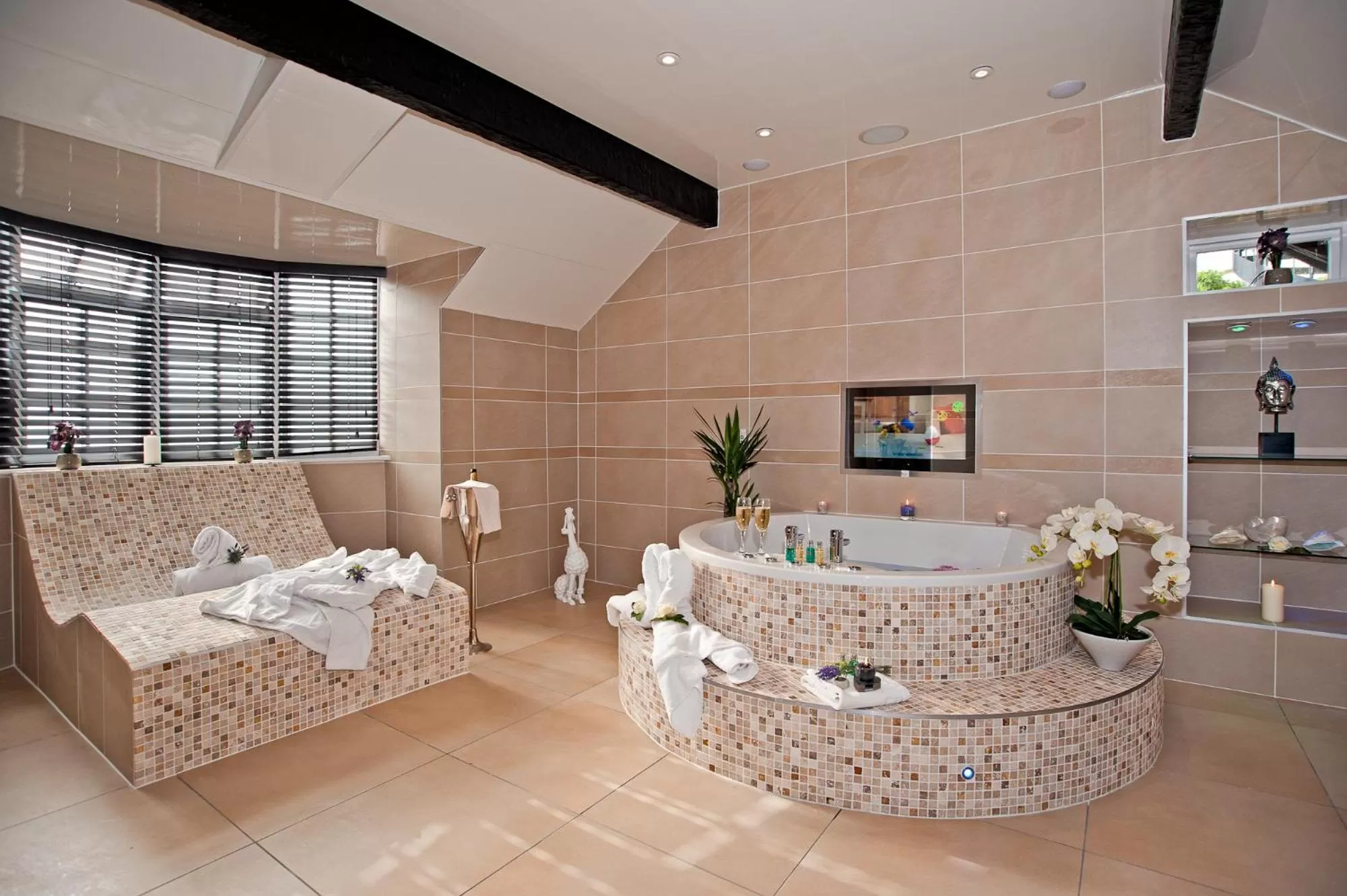 Bathroom in Windermere Boutique Hotel Spa Suites & Hot Tubs