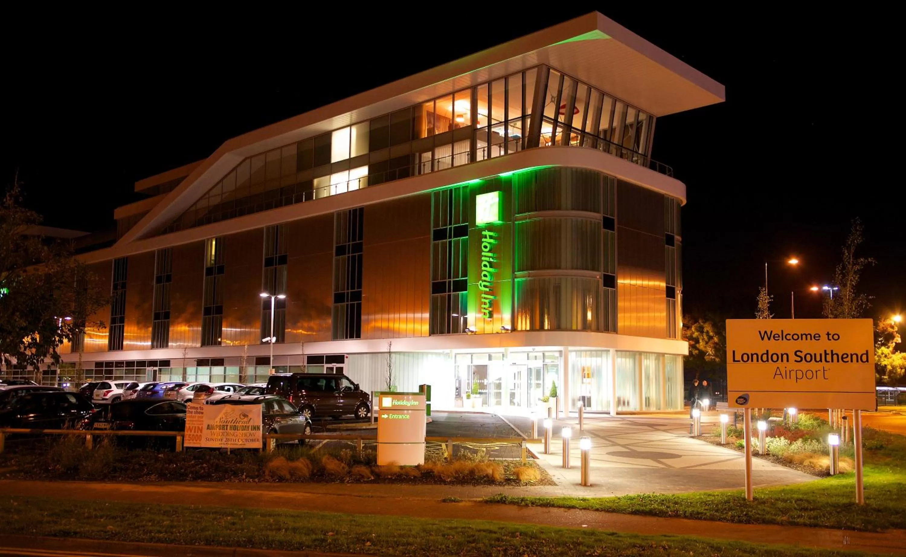 Property building in Holiday Inn Southend by IHG