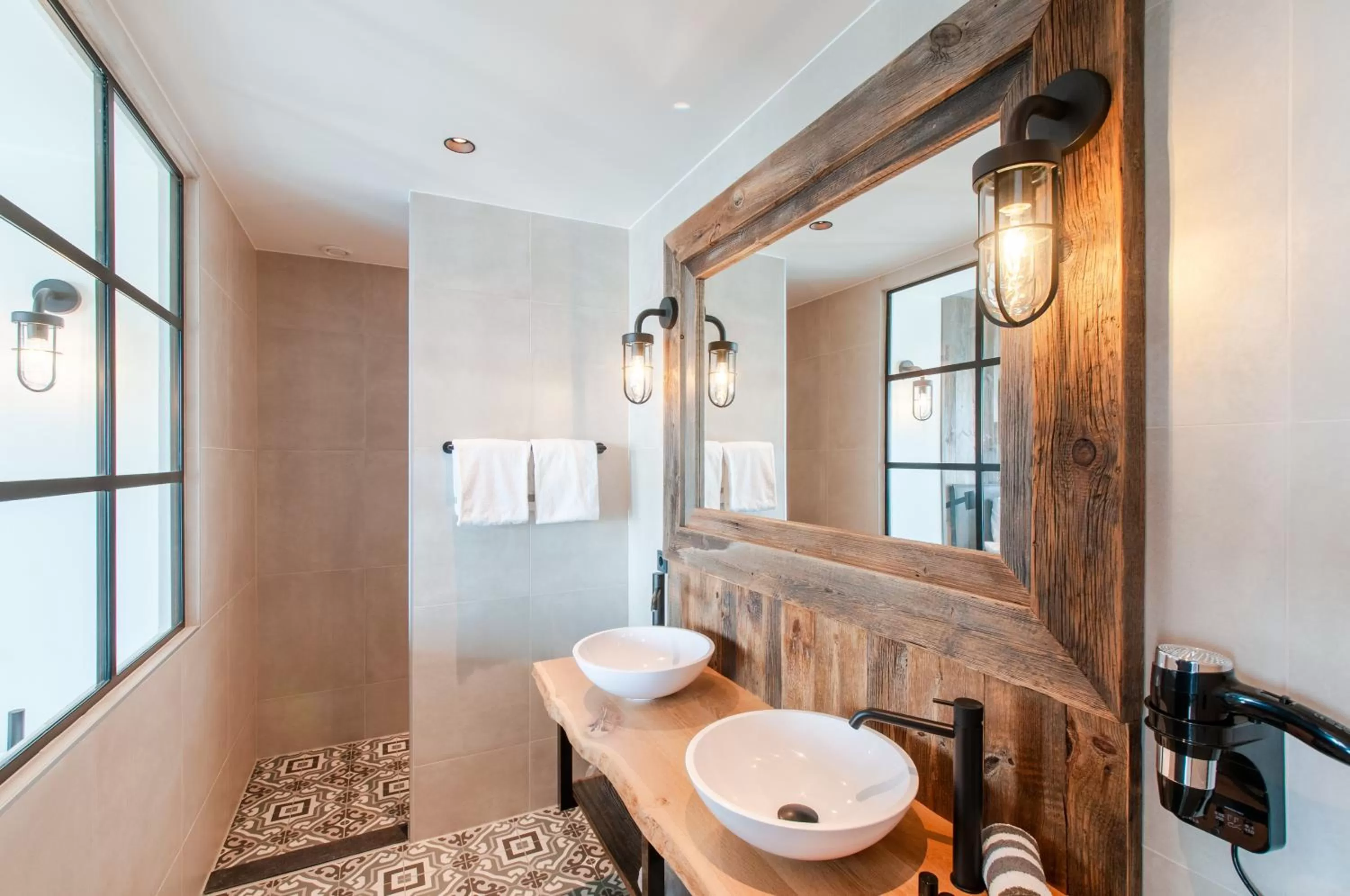 Bathroom in Waterrijk Oesterdam Hotel