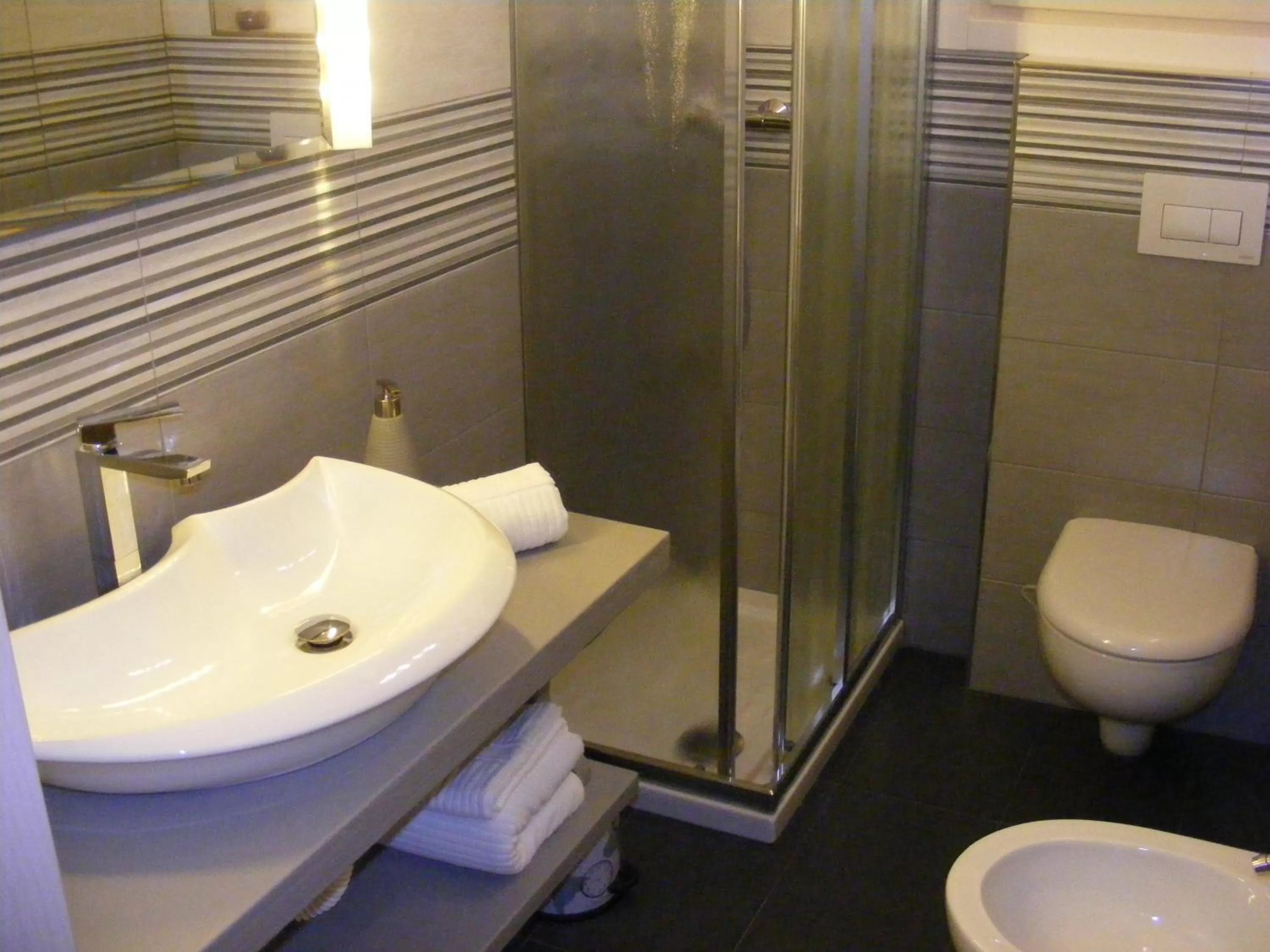 Photo of the whole room in B&B Nuova Ostiglia