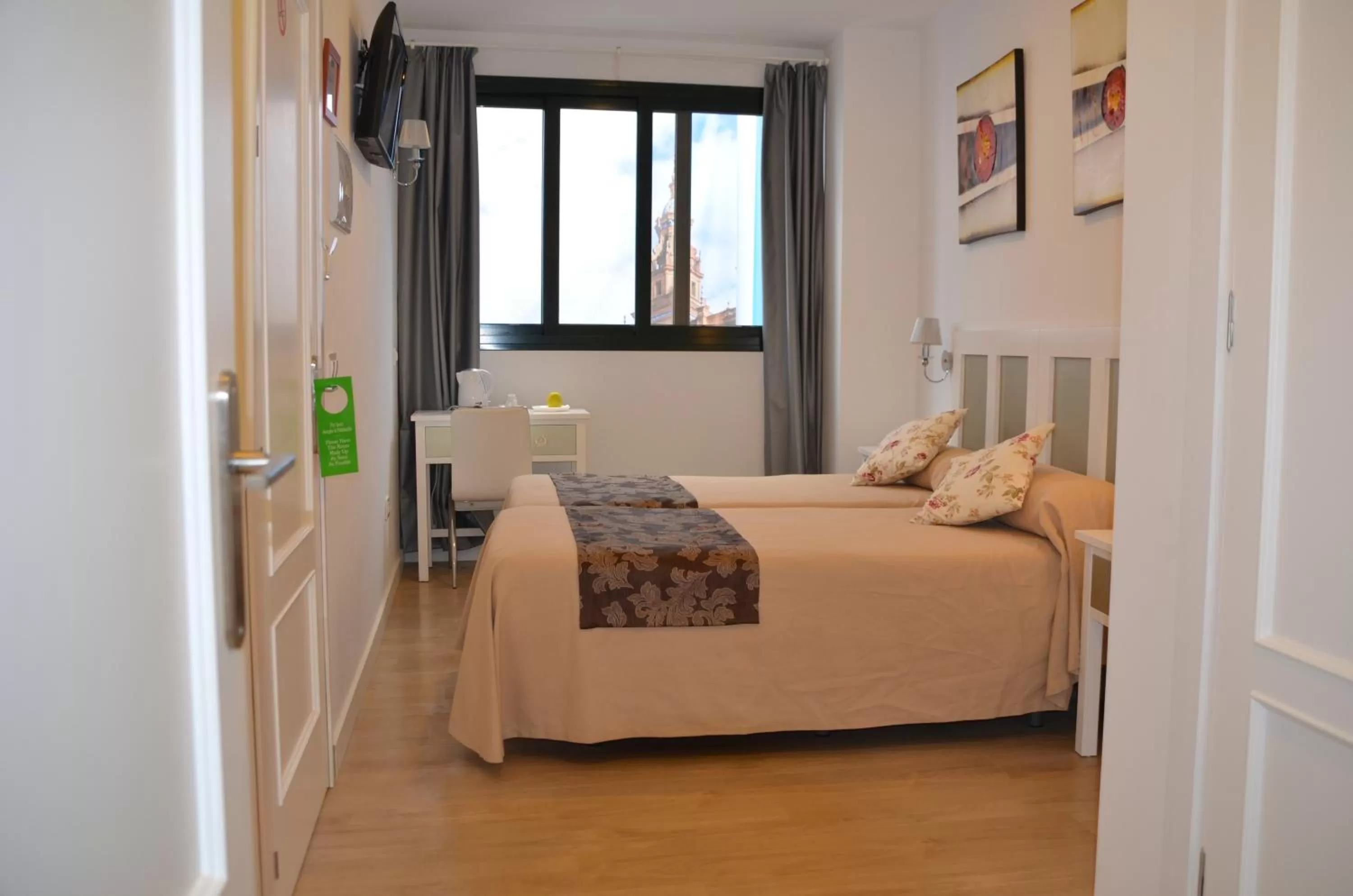 Double or Twin Room in Hotel Doña Lina