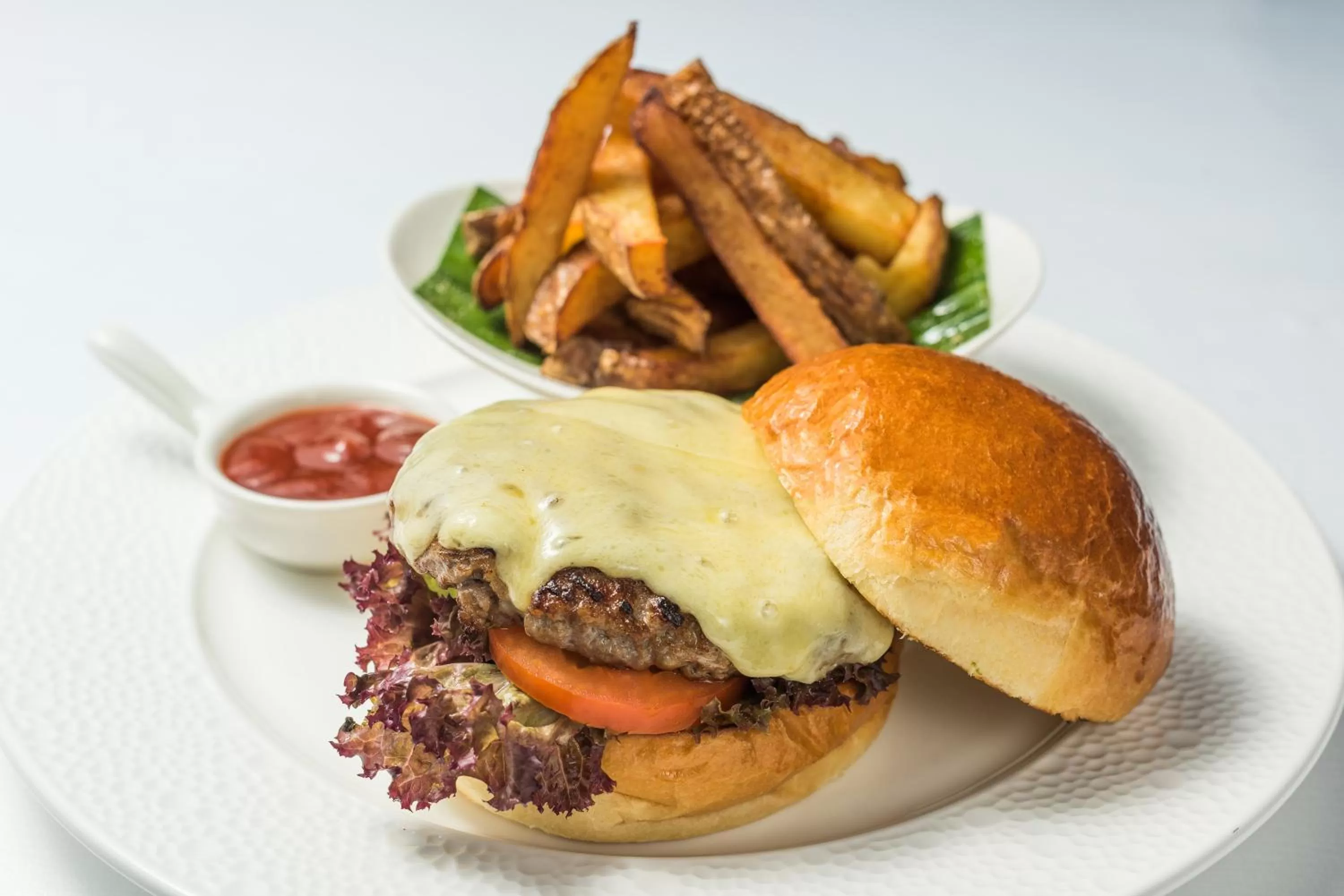 Food in Oakwood Premier Phnom Penh